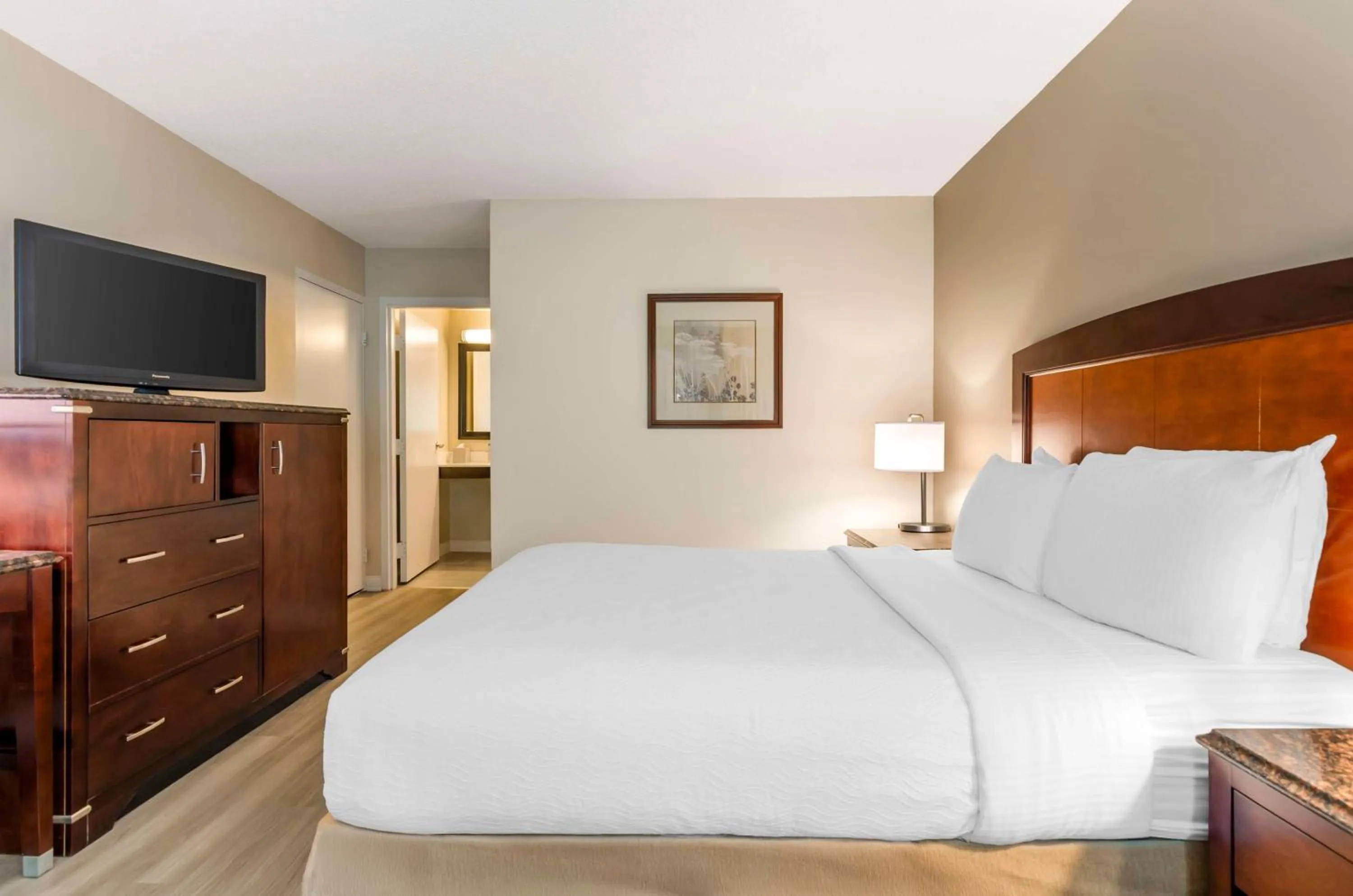 Bedroom, Bed in Best Western Lexington Inn