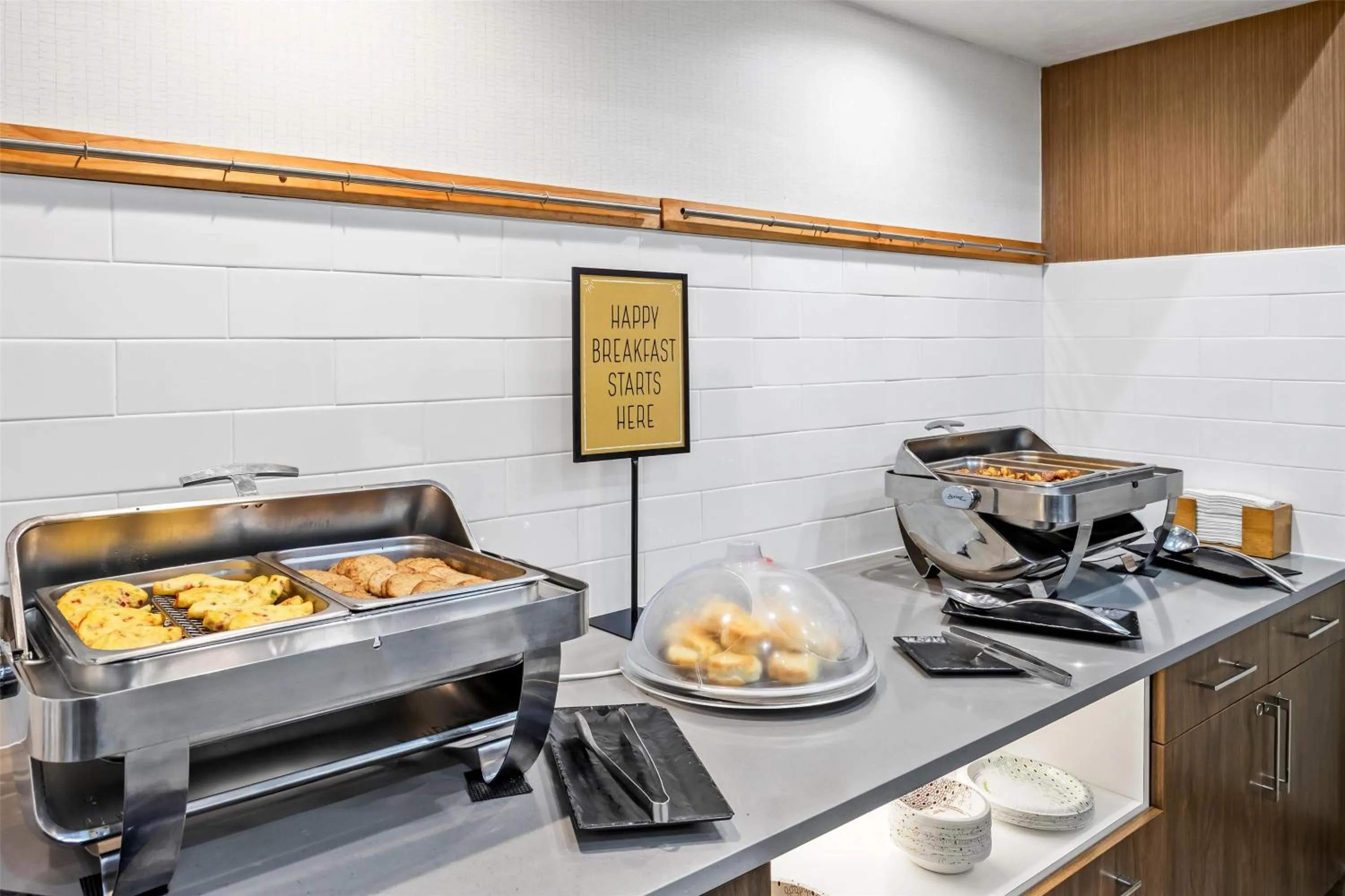 Breakfast in Hampton Inn & Suites Farmington