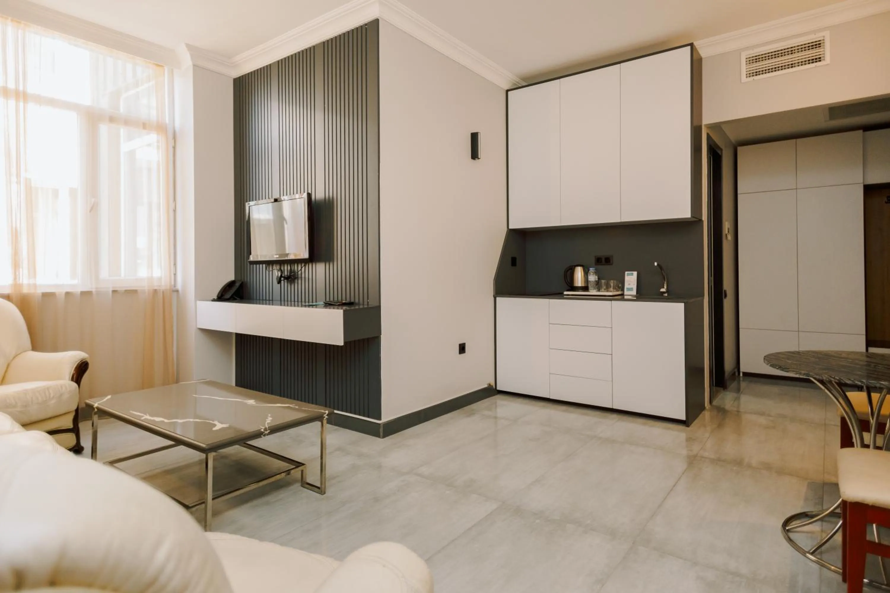 Kitchen or kitchenette in Bel Mare Boutique Hotel