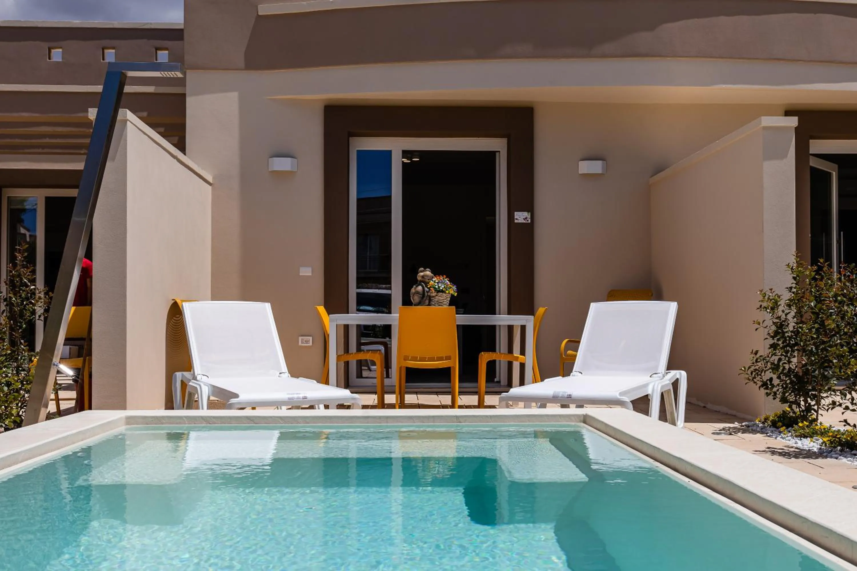 Patio in La Collina di Montegrappa - Suites with Heated Private Pool - Suites with Shared Pool