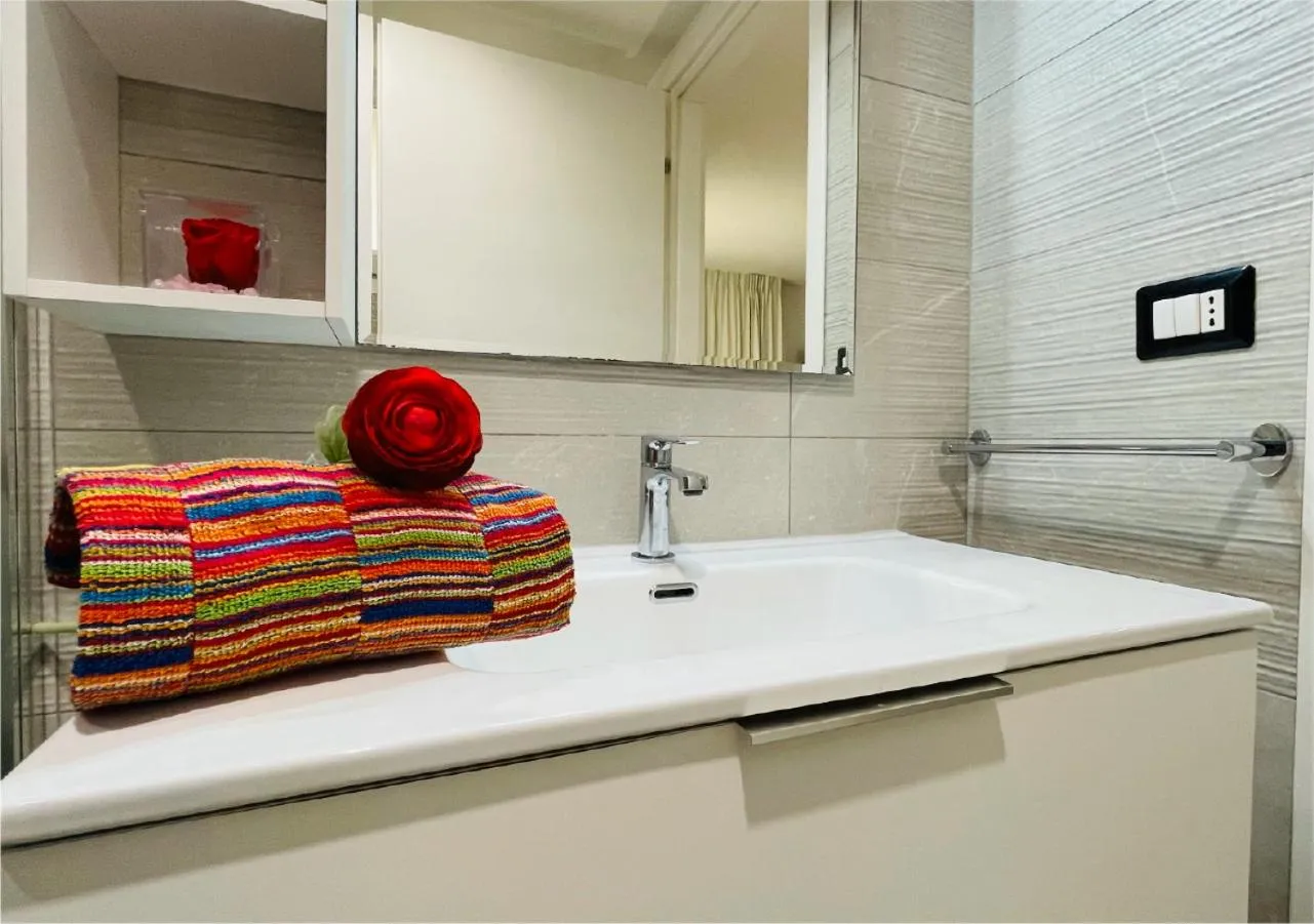 Bathroom in La Collina di Montegrappa - Suites with Heated Private Pool - Suites with Shared Pool