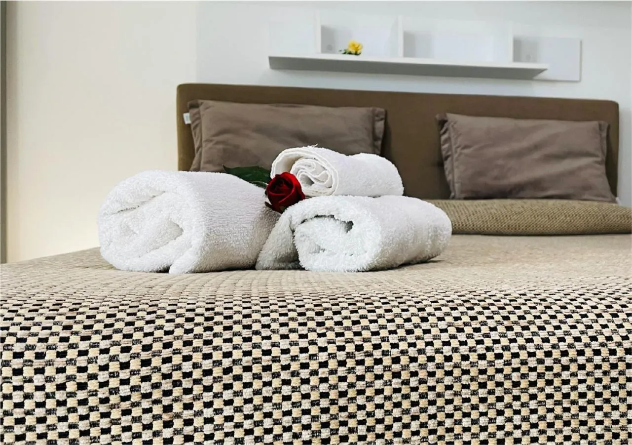 Bed in La Collina di Montegrappa - Suites with Heated Private Pool - Suites with Shared Pool