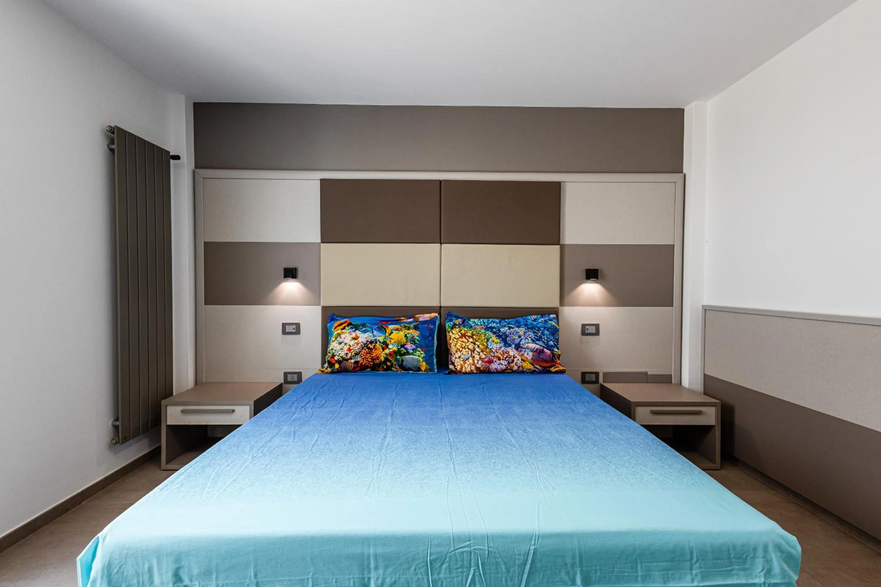 Bed in La Collina di Montegrappa - Suites with Heated Private Pool - Suites with Shared Pool