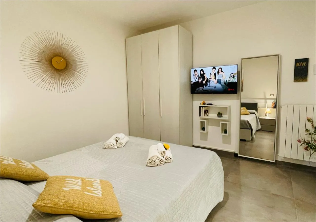 Bed in La Collina di Montegrappa - Suites with Heated Private Pool - Suites with Shared Pool