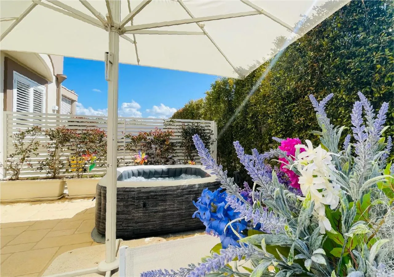 Patio in La Collina di Montegrappa - Suites with Heated Private Pool - Suites with Shared Pool