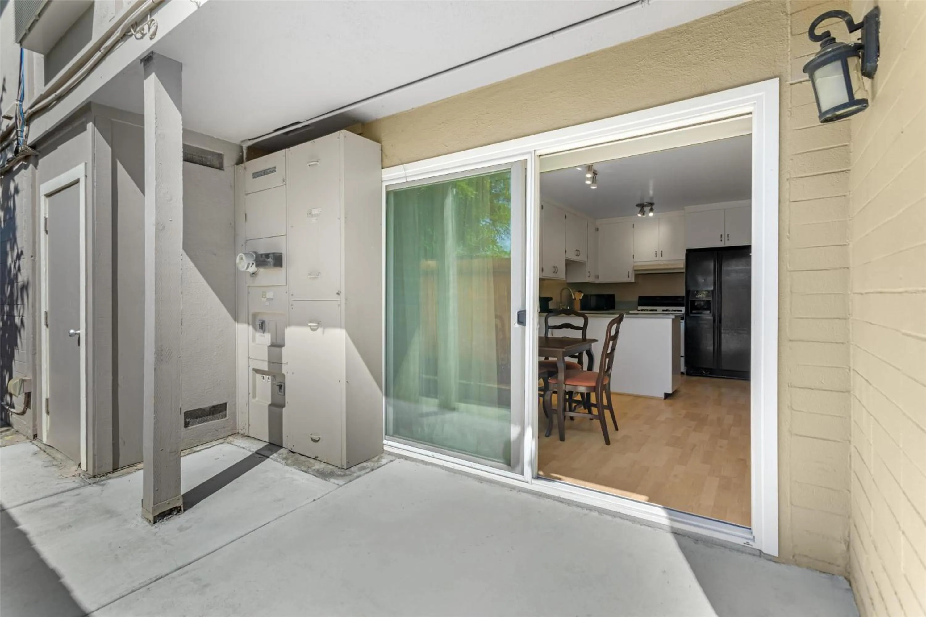 Photo of the whole room in Best Western Petaluma Inn