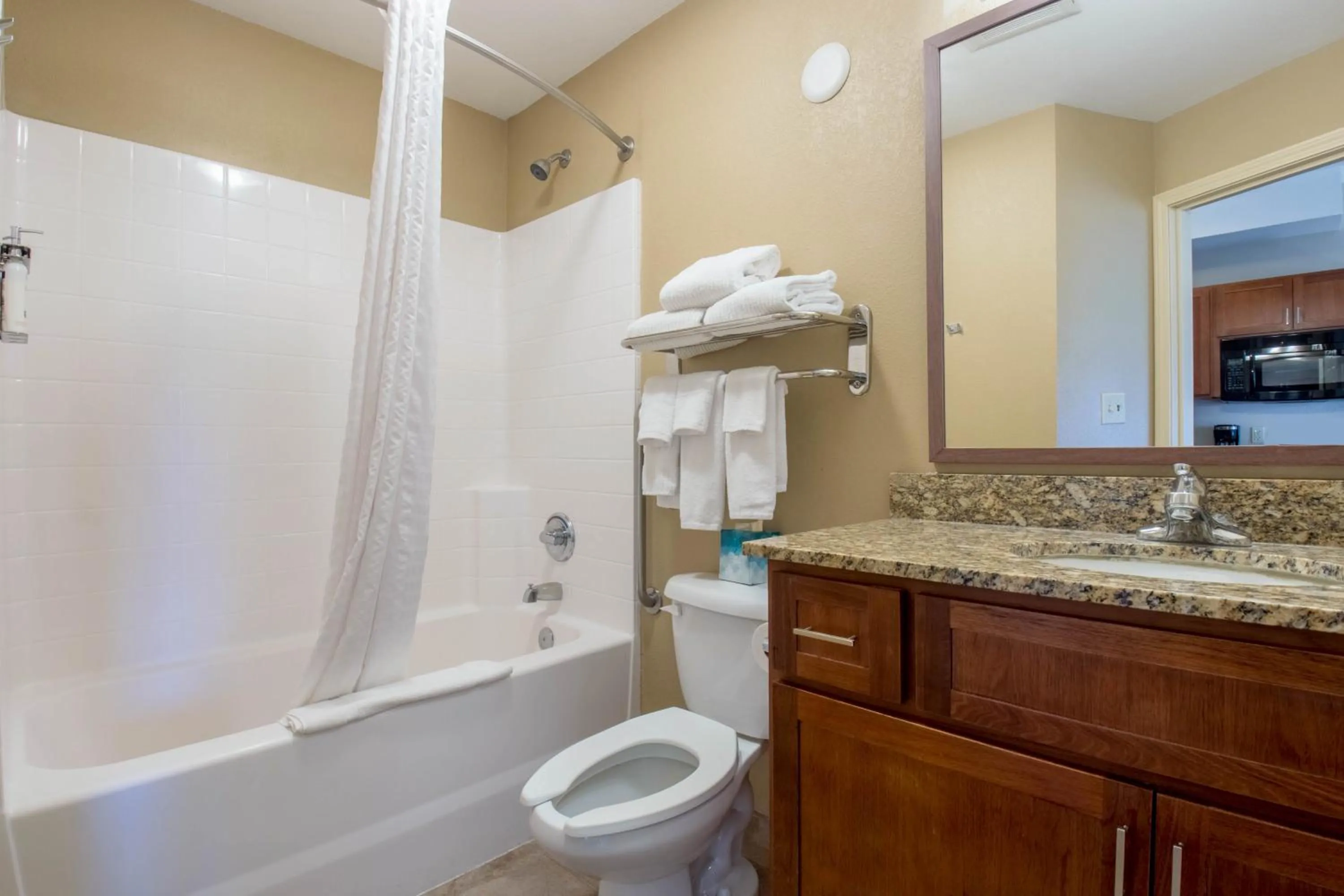 Western Slope Suites Parachute