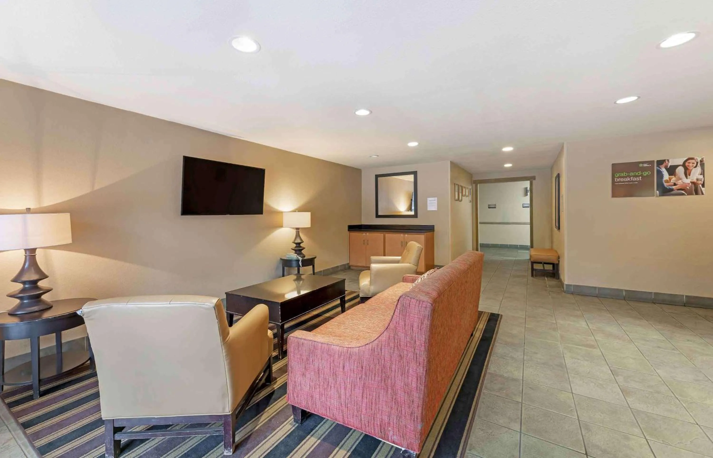 Lobby or reception in Extended Stay America Suites - Cleveland - Westlake