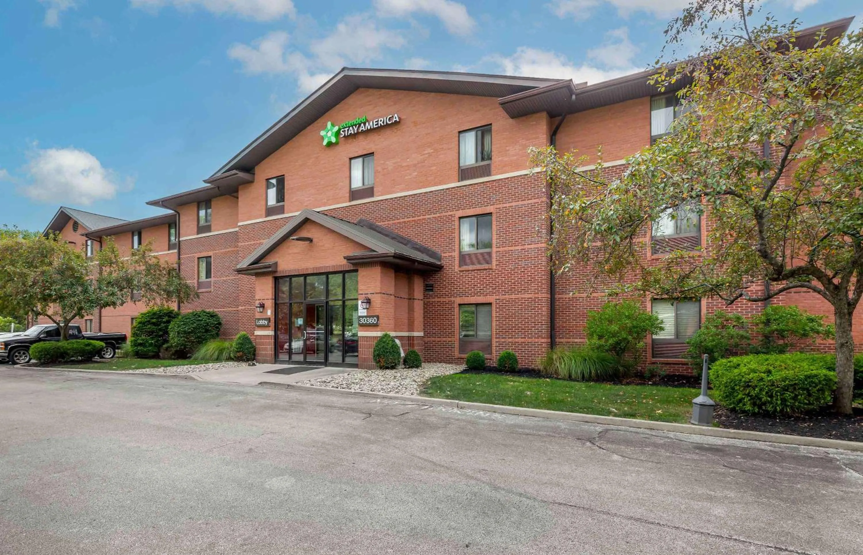 Property building in Extended Stay America Suites - Cleveland - Westlake