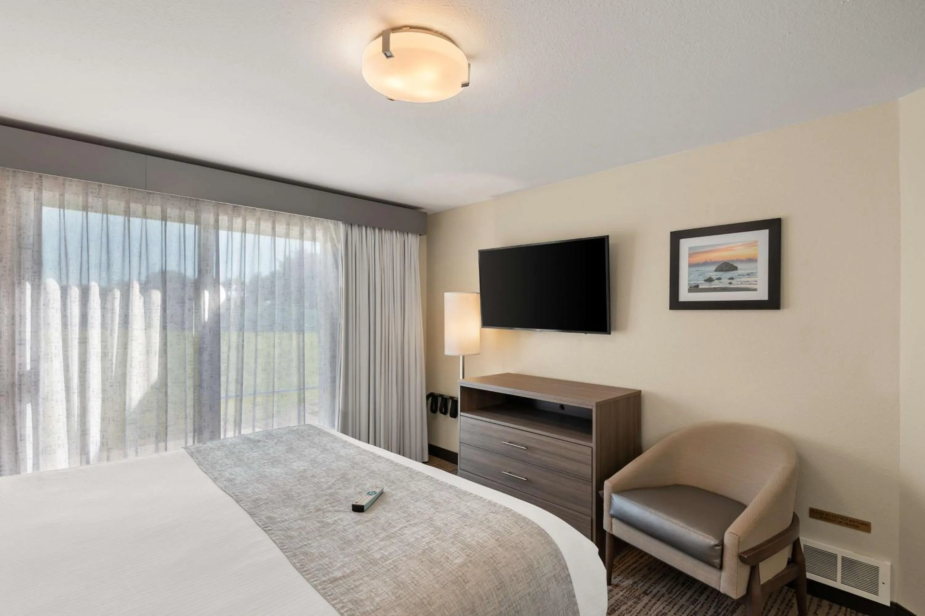 Bedroom, Bed in Best Western Inn at Face Rock