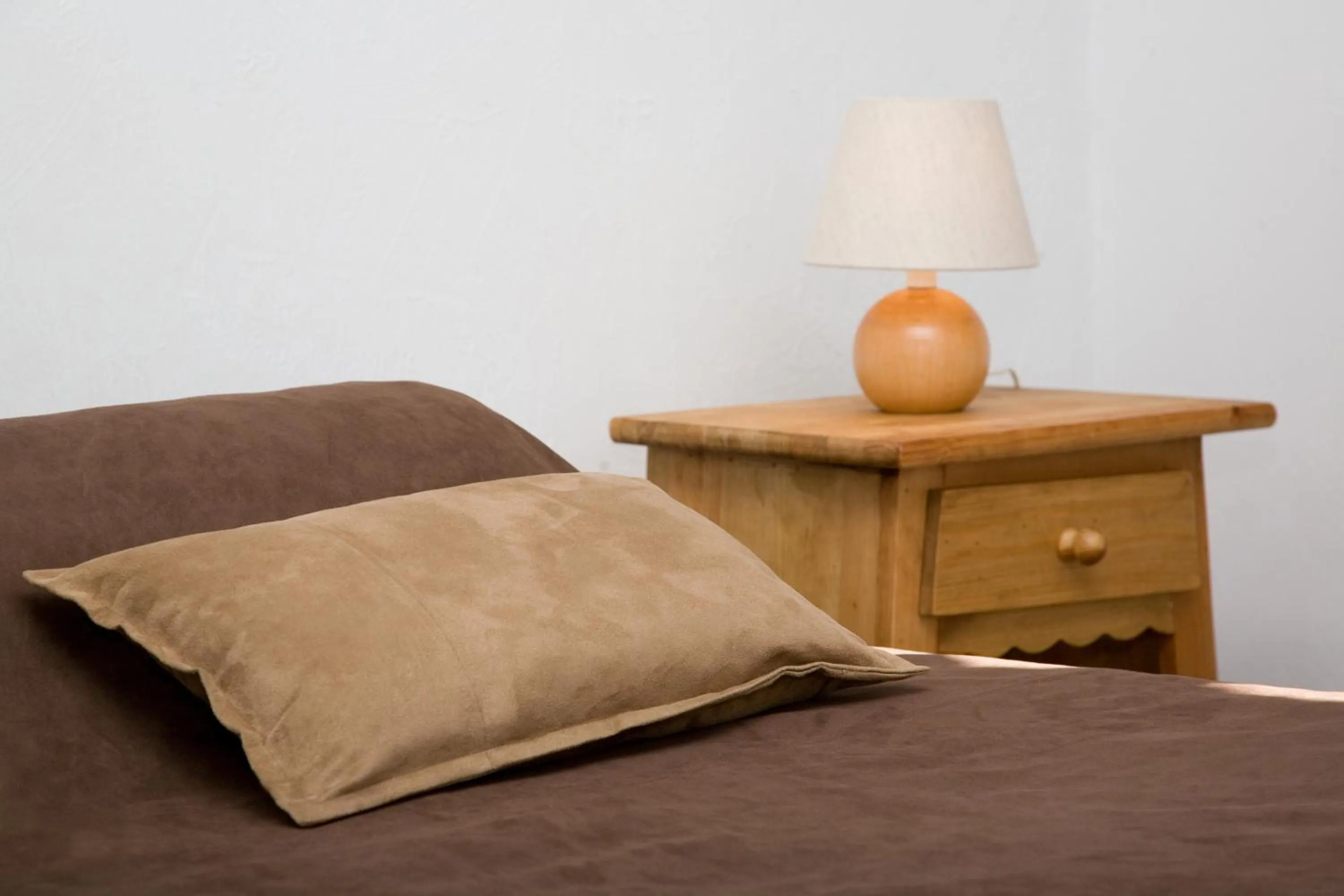 Decorative detail, Bed in Adonis Le Chastellan