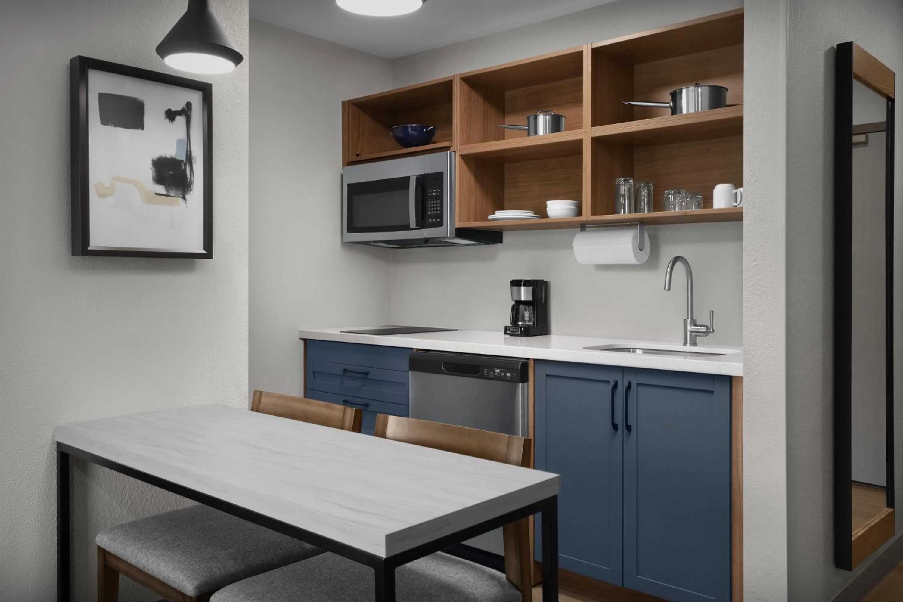 kitchen in Candlewood Suites Jacksonville Southpoint