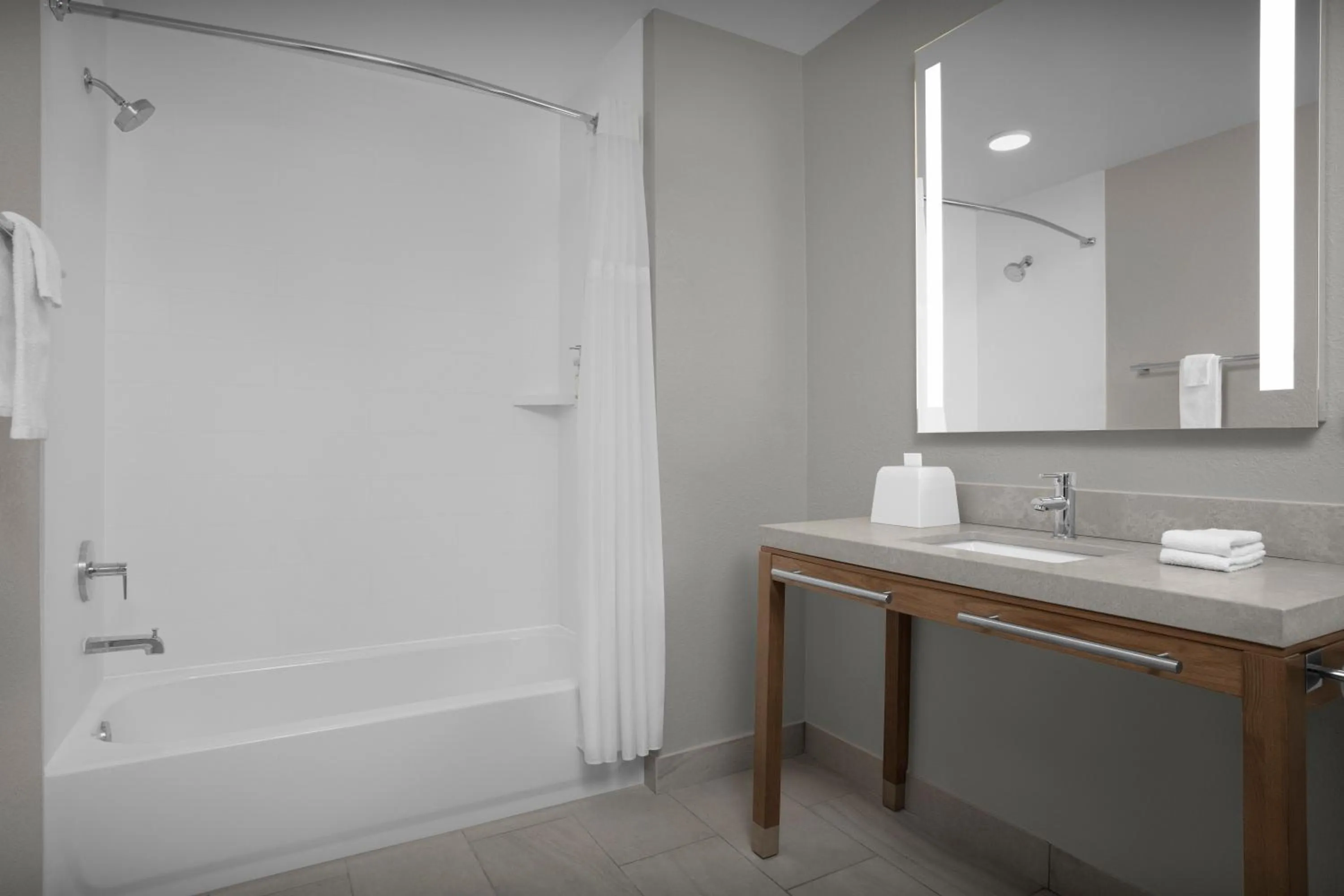 Bathroom in Candlewood Suites Jacksonville Southpoint