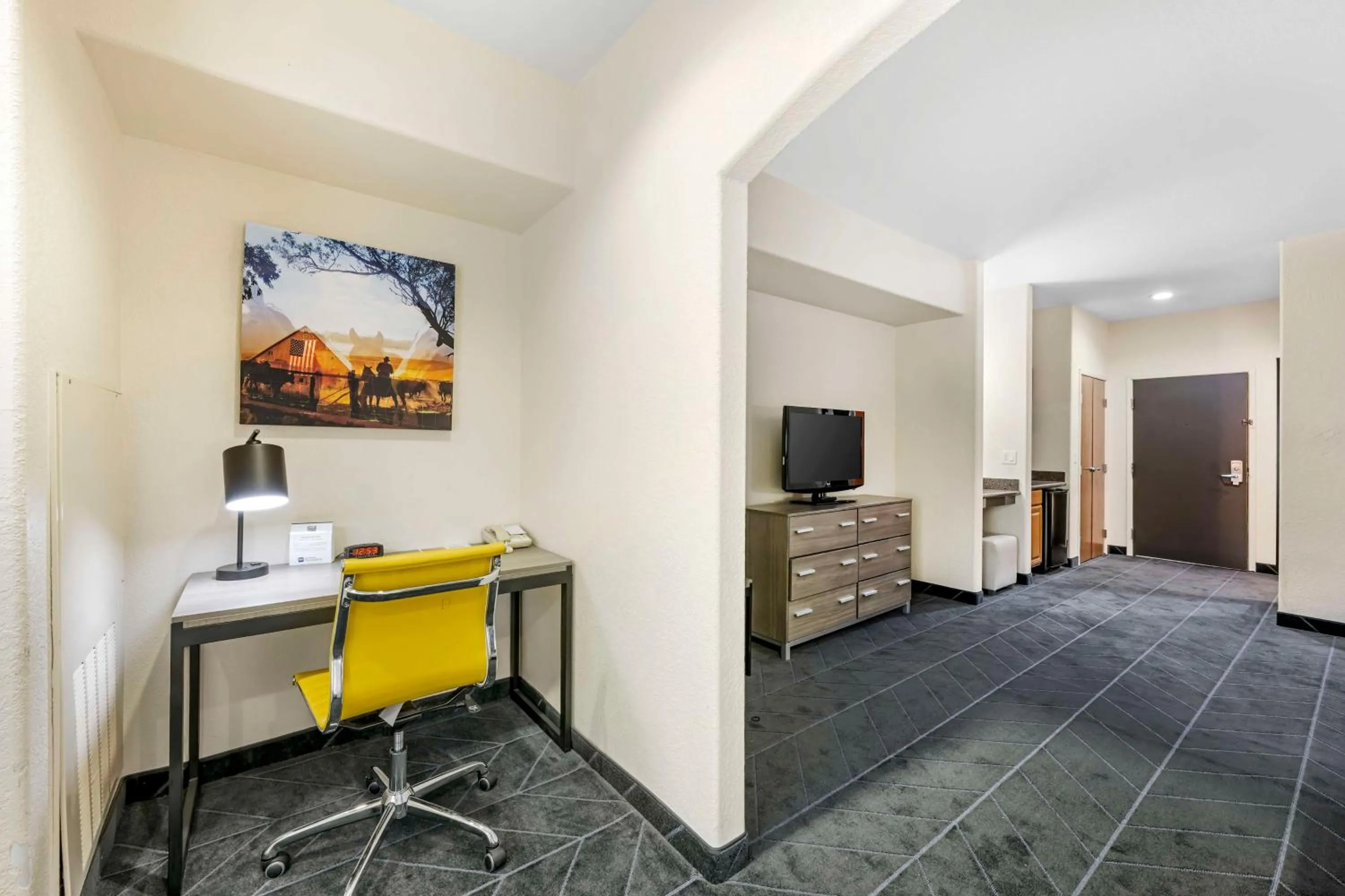 Bedroom in Best Western Lubbock West Inn & Suites