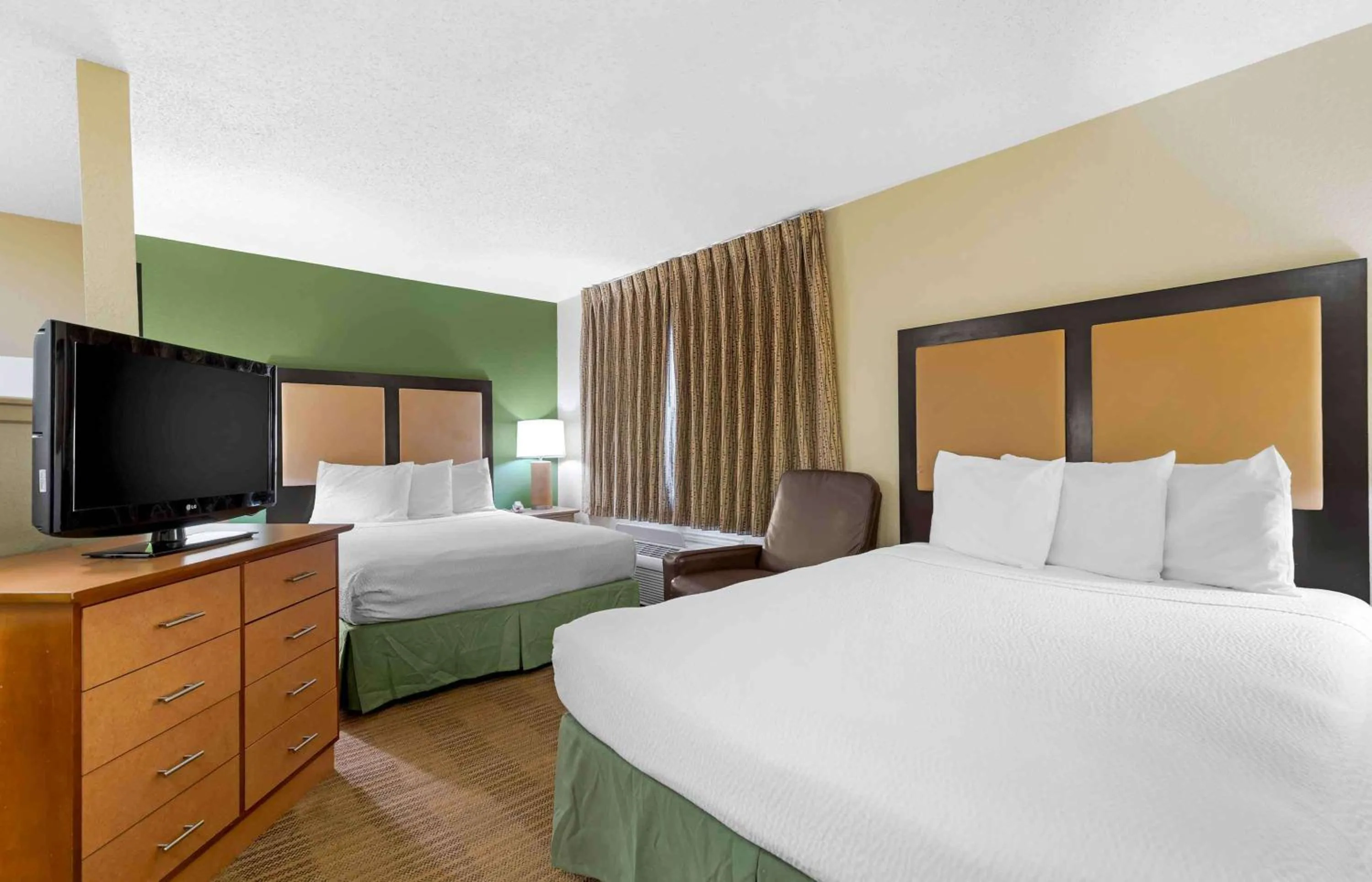 Bedroom, Bed in Extended Stay America Suites - Corpus Christi - Staples