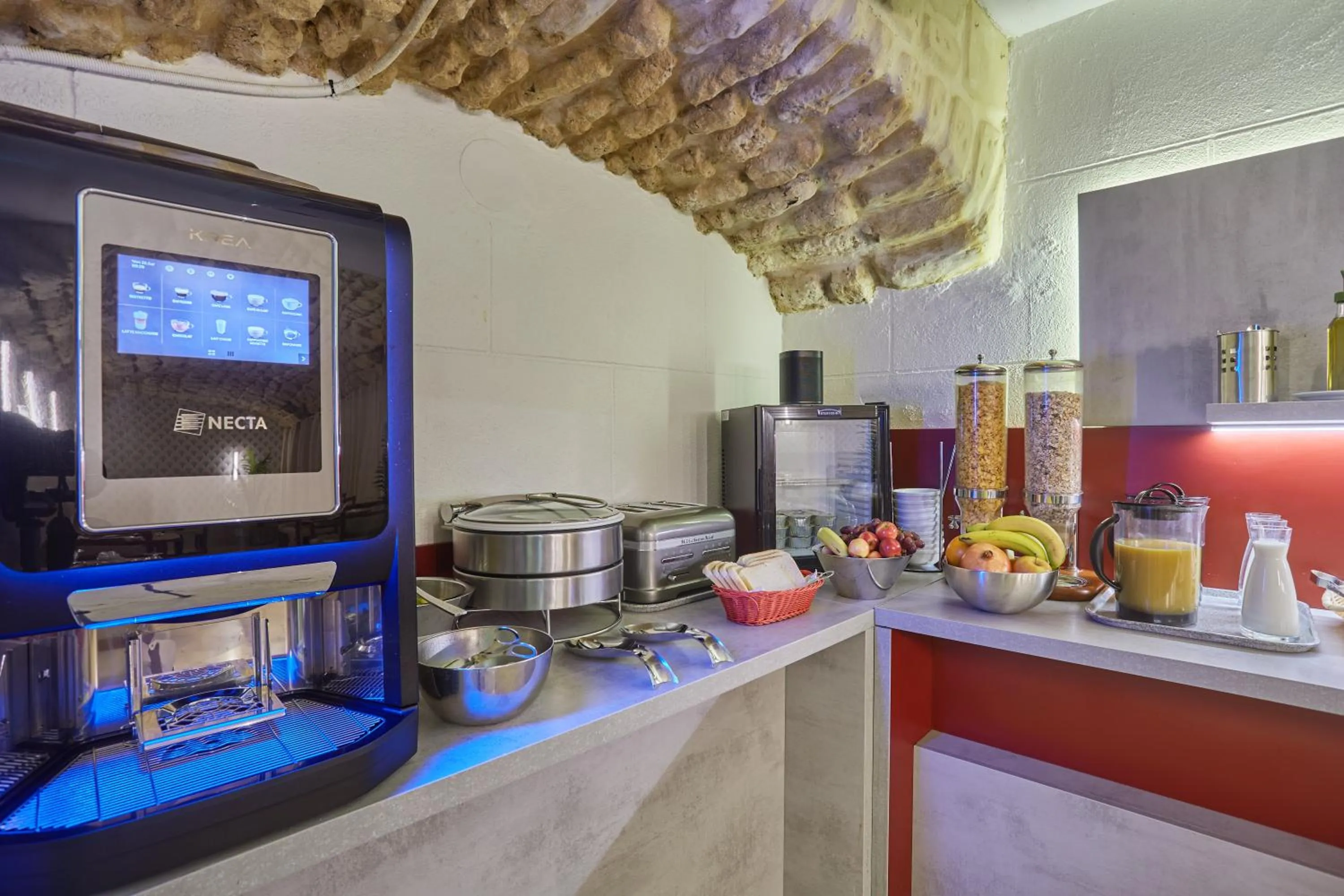 Buffet breakfast in Hotel Beaugrenelle Tour Eiffel