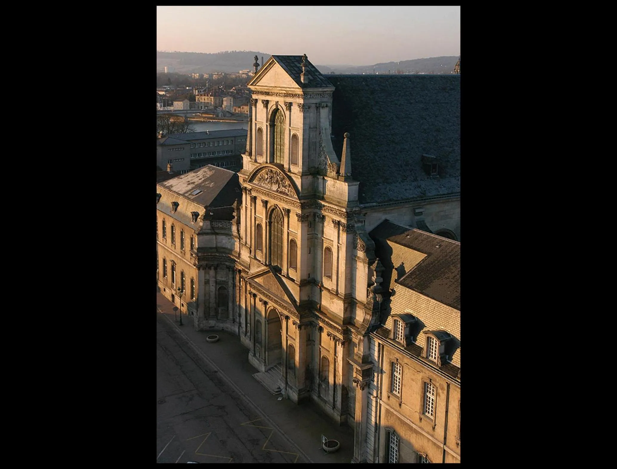 Facade/entrance in Hôtel de l'Abbaye des Prémontrés