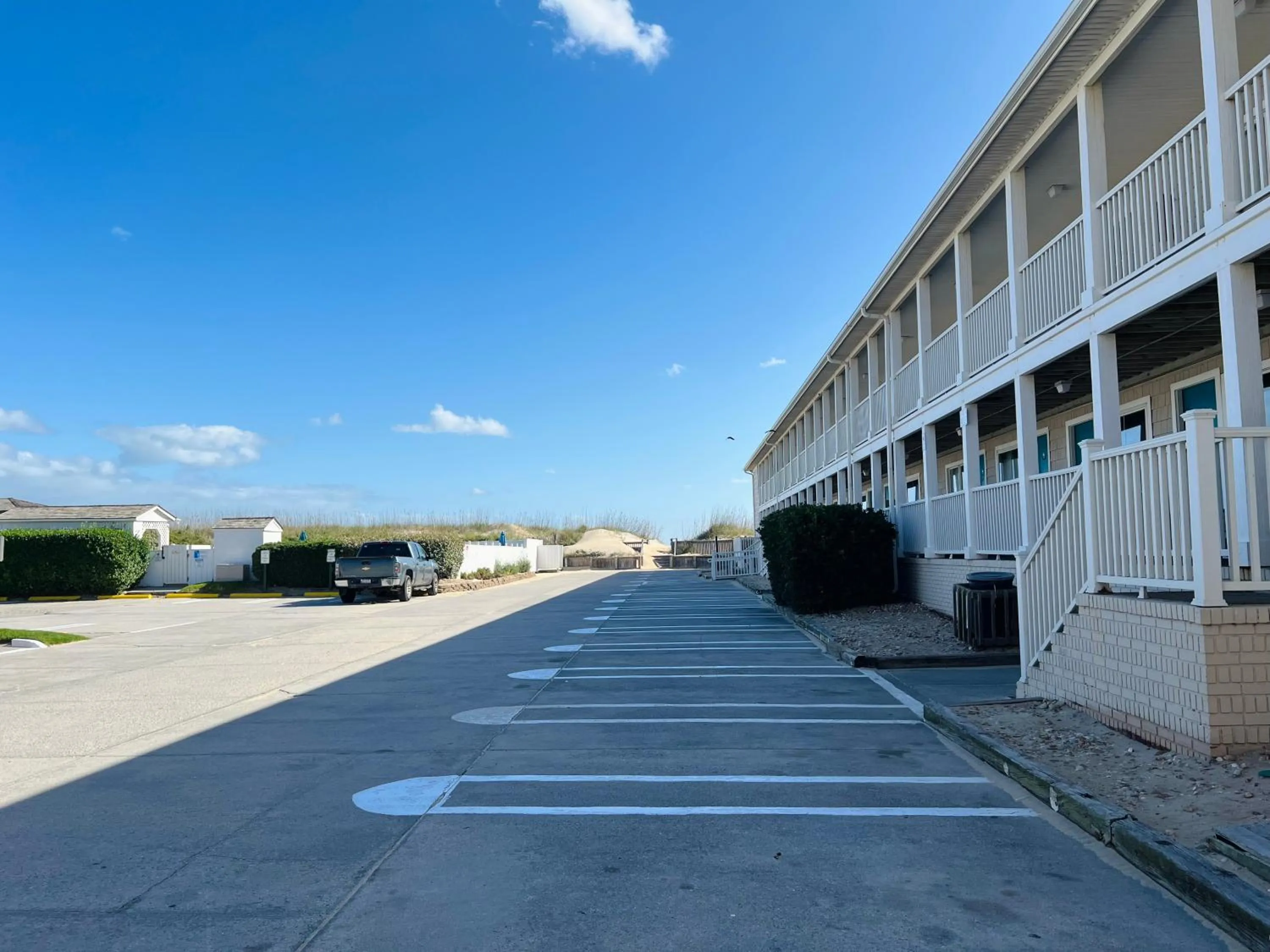 Mariner Inn And Suites