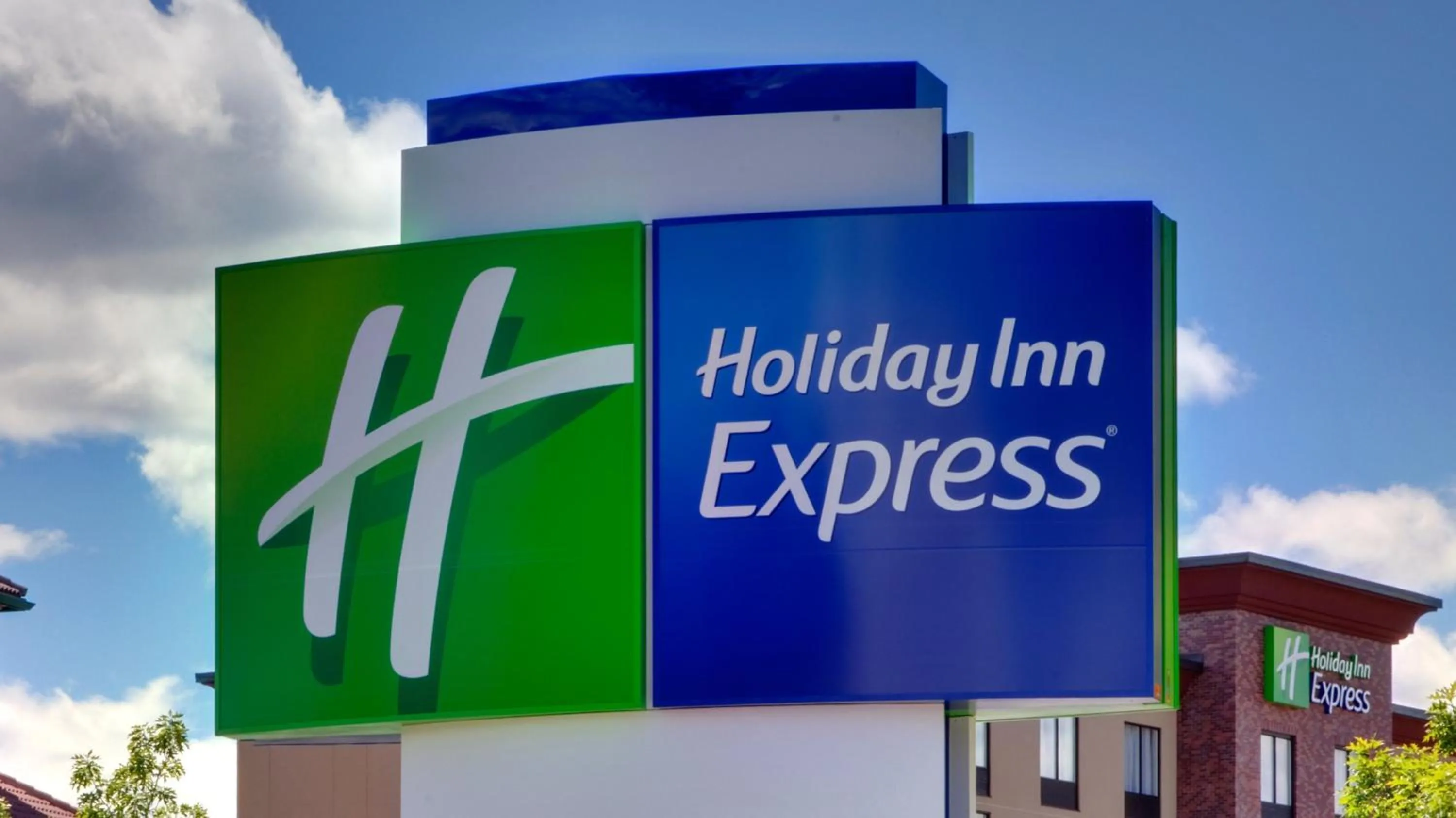 Property building in Holiday Inn Express & Suites - Redding by IHG