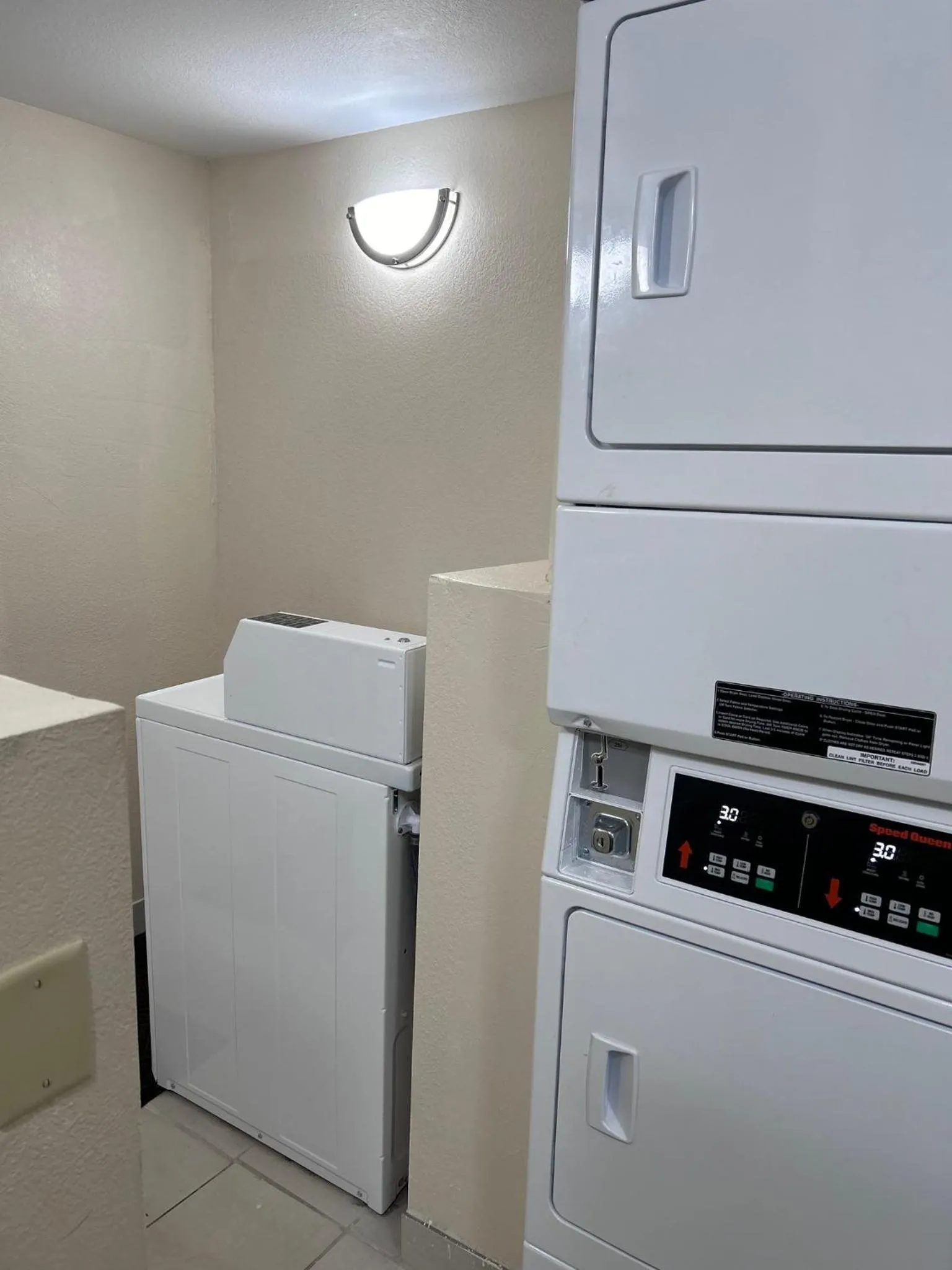 laundry in Red Roof Inn Richmond, IN