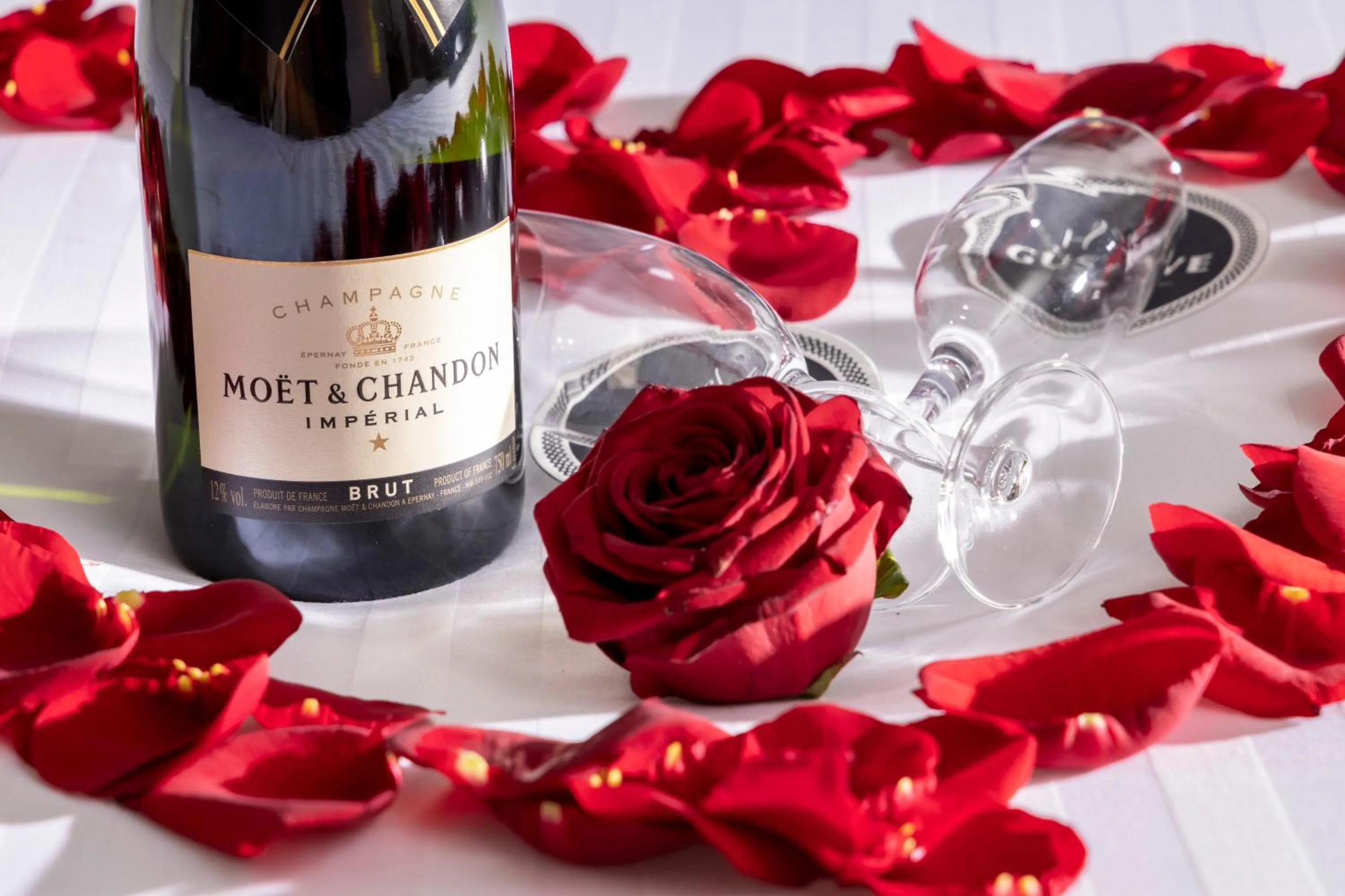 Alcoholic drinks in Hôtel Gustave