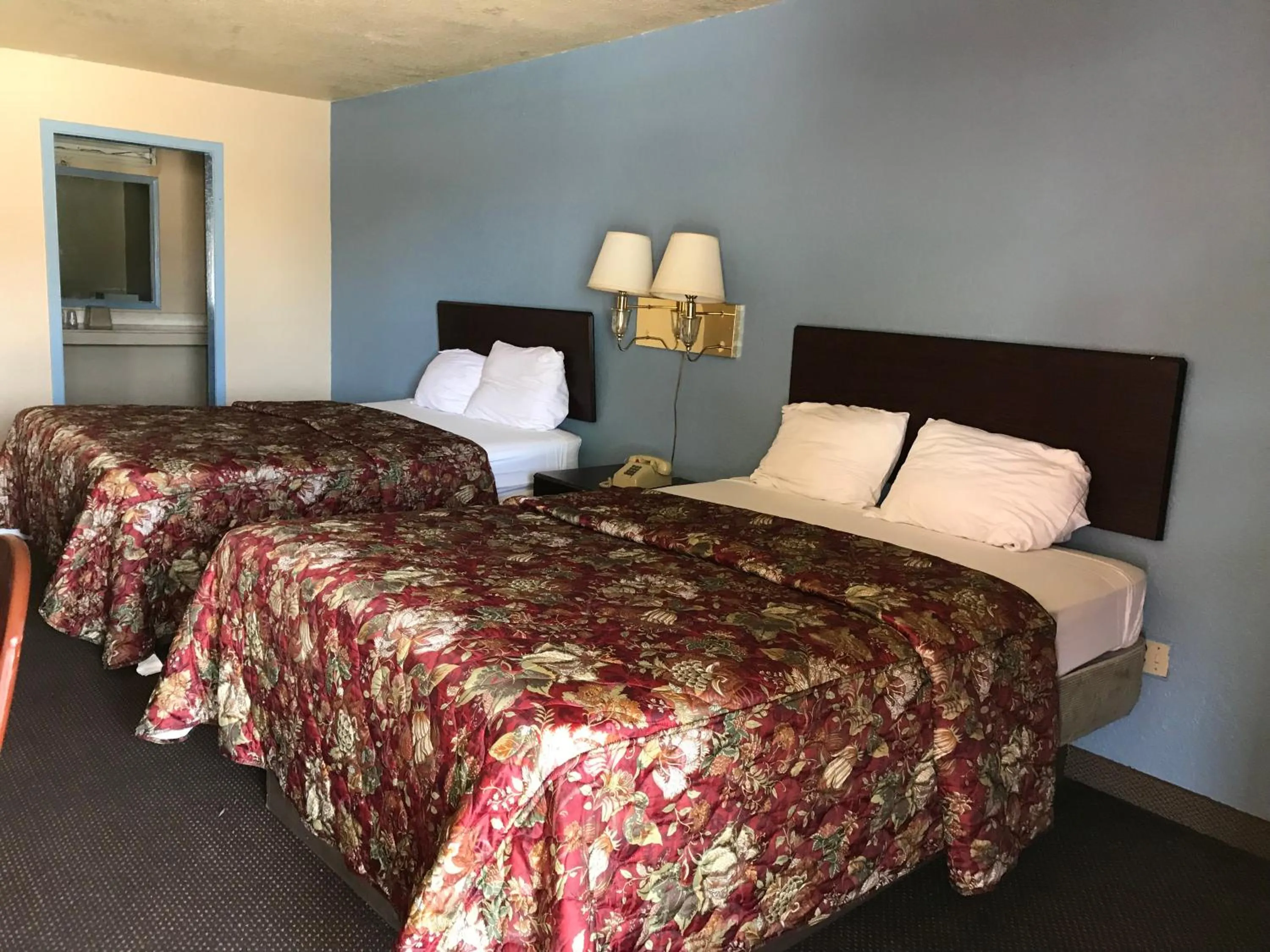 Deluxe Inn Kilgore
