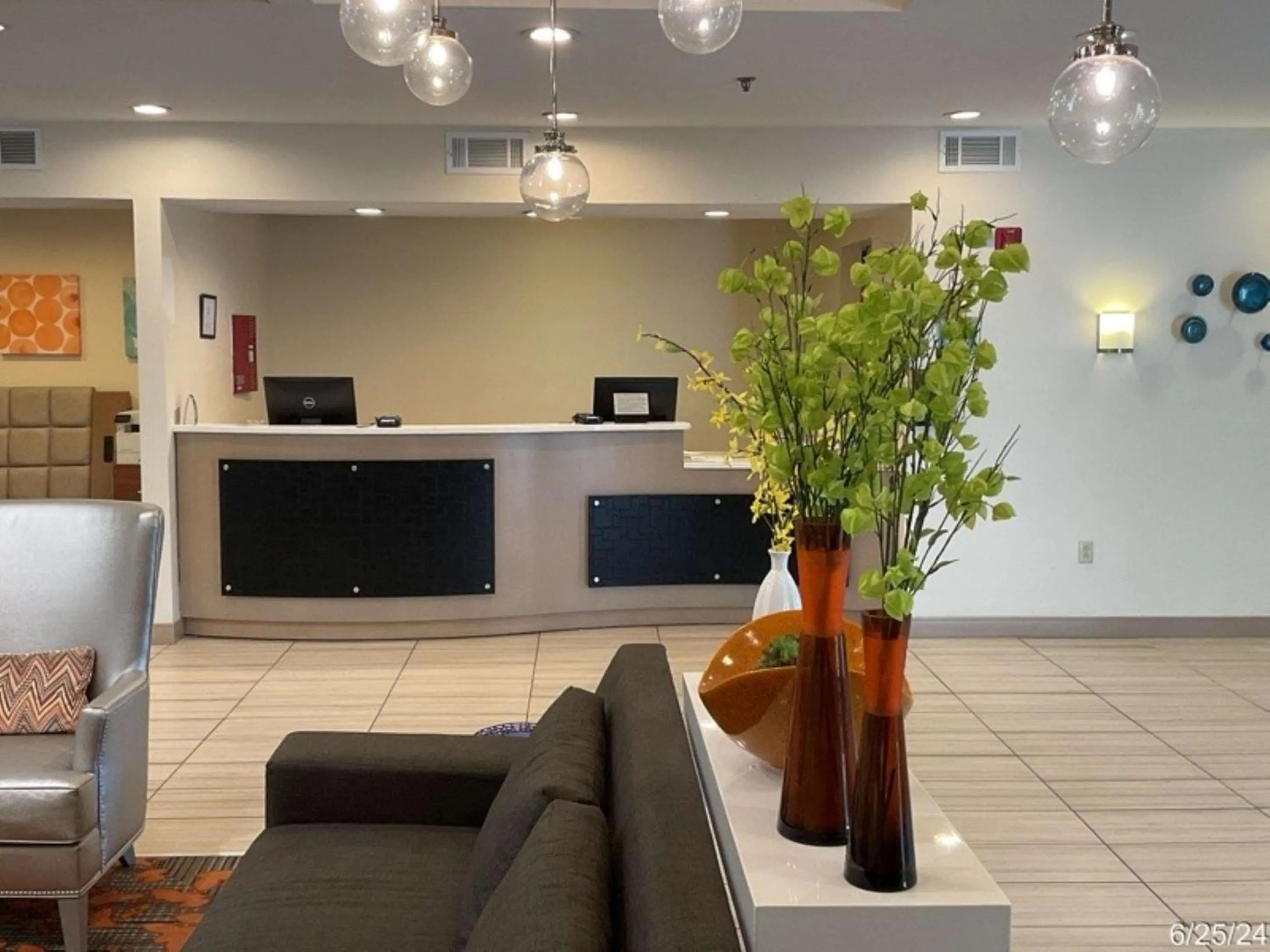 Lobby or reception in Best Western Erie Inn & Suites