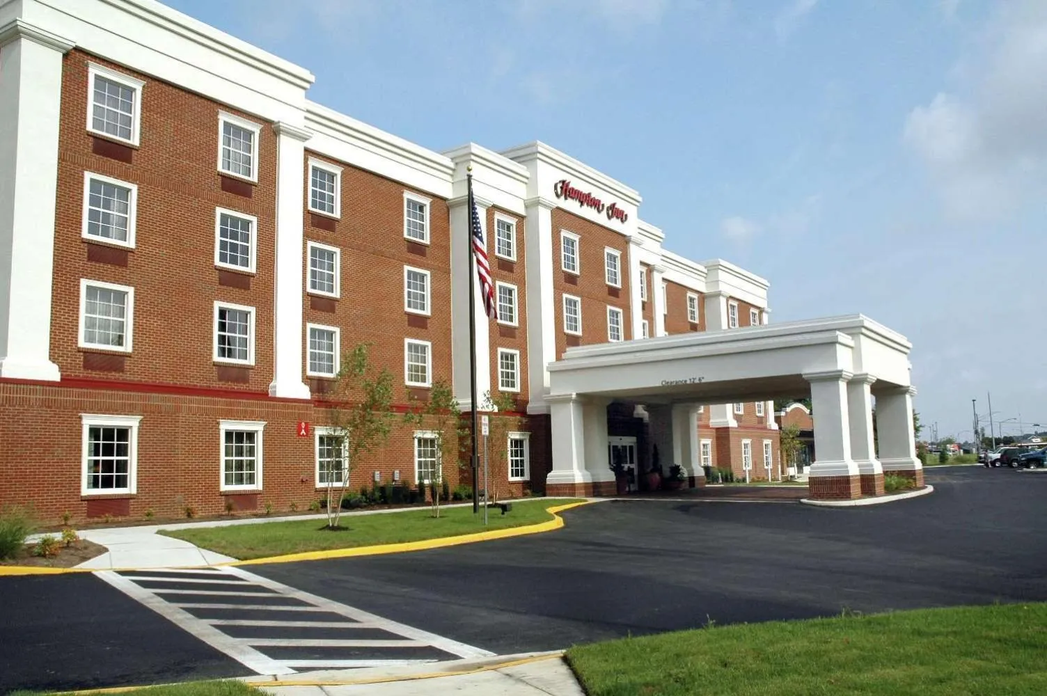 Property building in Hampton Inn Easton
