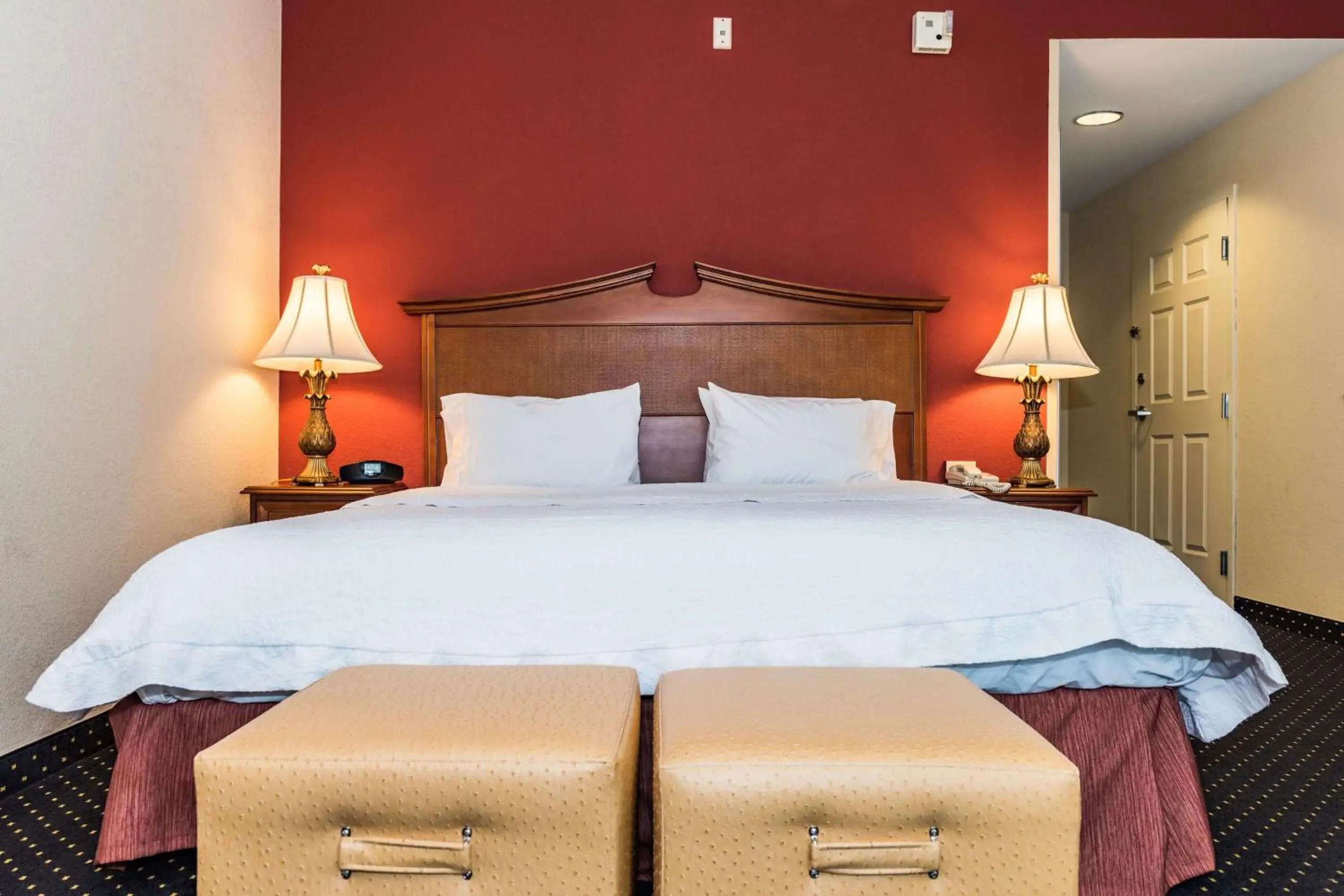 King Room - Hearing Access/Non-Smoking in Hampton Inn Easton King Room - Hearing Access/Non-Smoking in Hampton Inn Easton