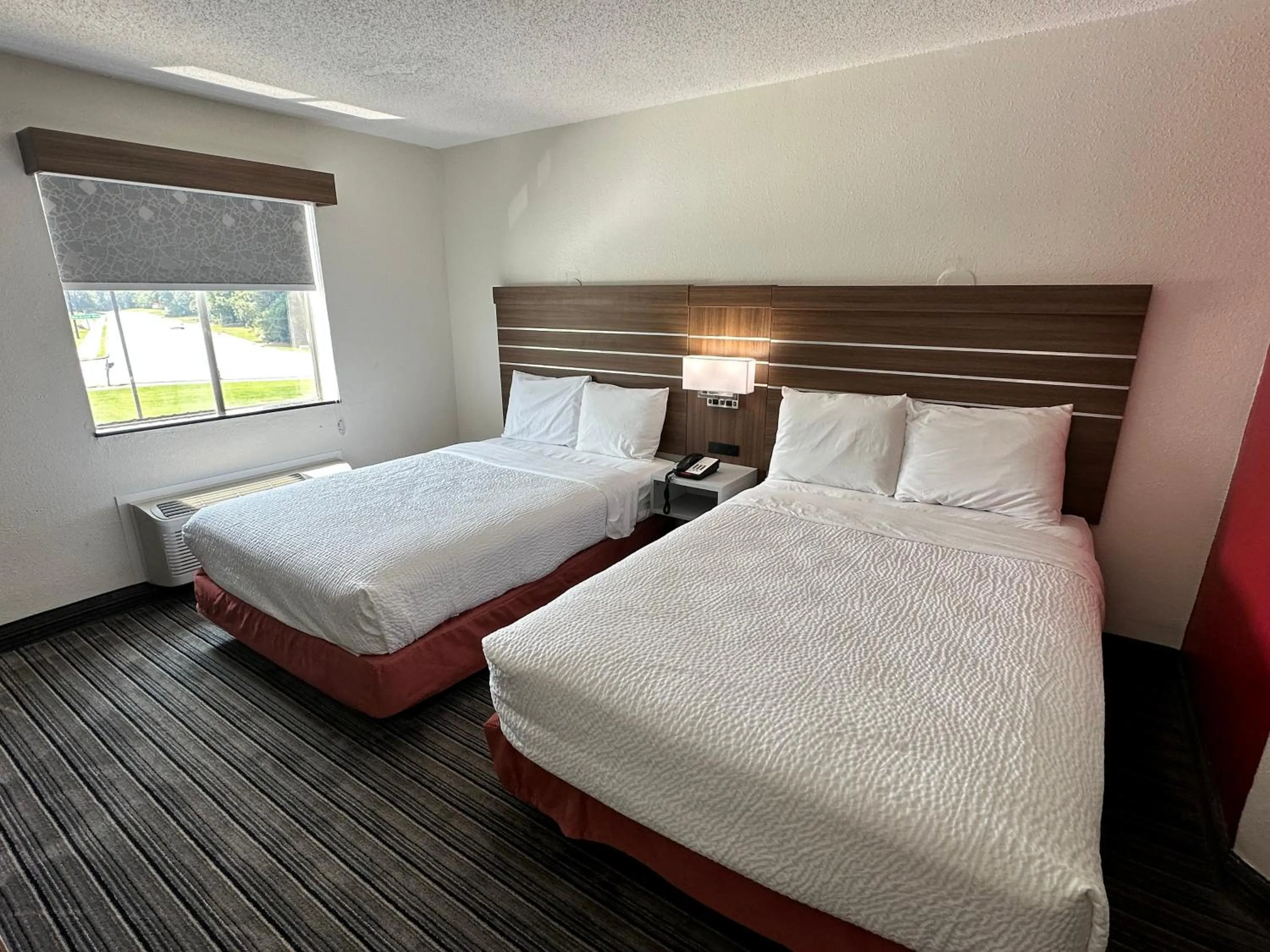Bed in Ramada by Wyndham Lithia Springs Atlanta