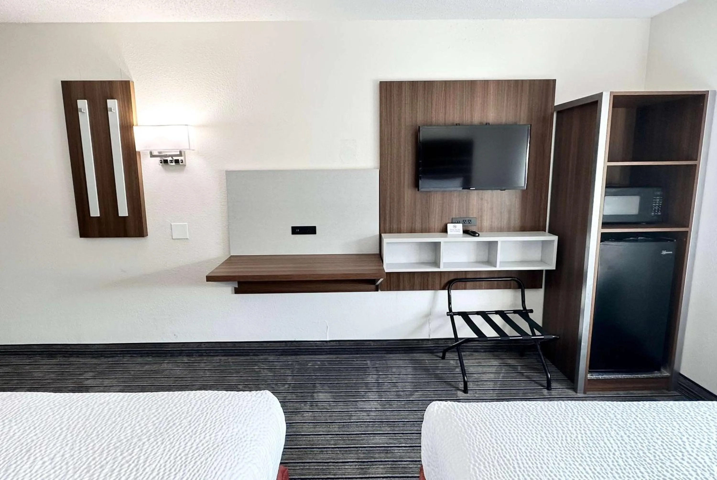 Photo of the whole room, Bed in Ramada by Wyndham Lithia Springs Atlanta