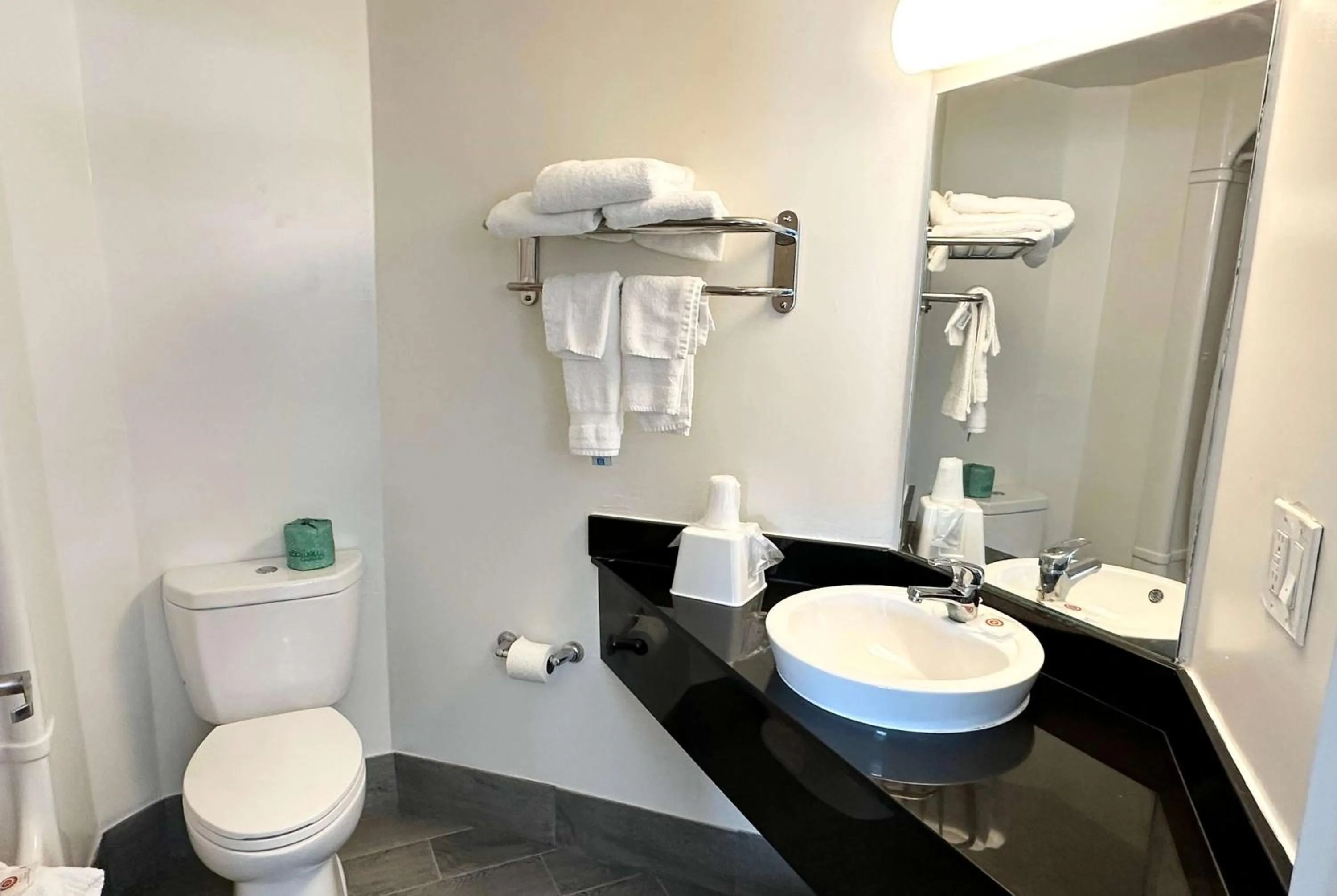 TV and multimedia in Ramada by Wyndham Lithia Springs Atlanta