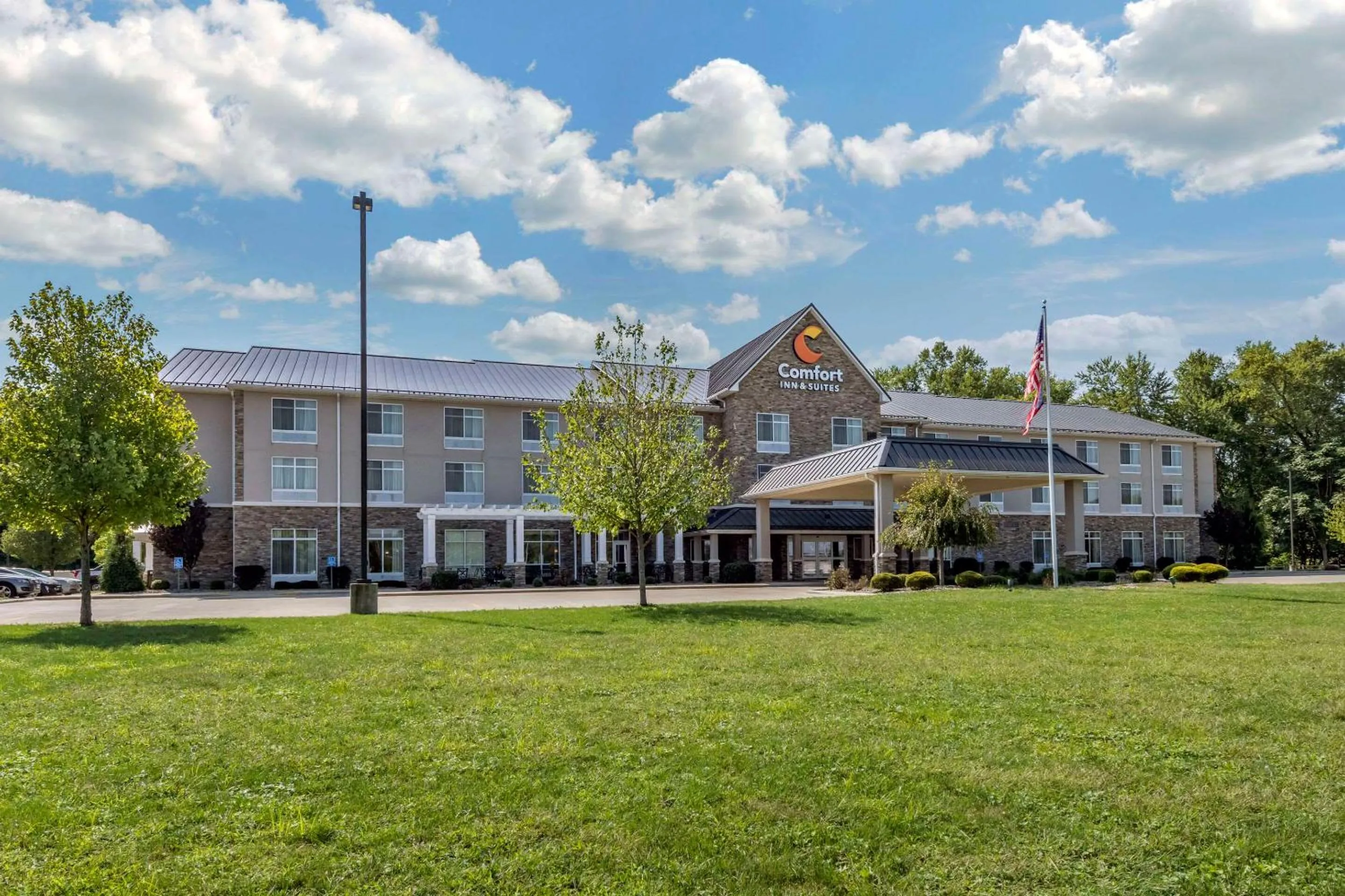 Property building in Comfort Inn & Suites Dover