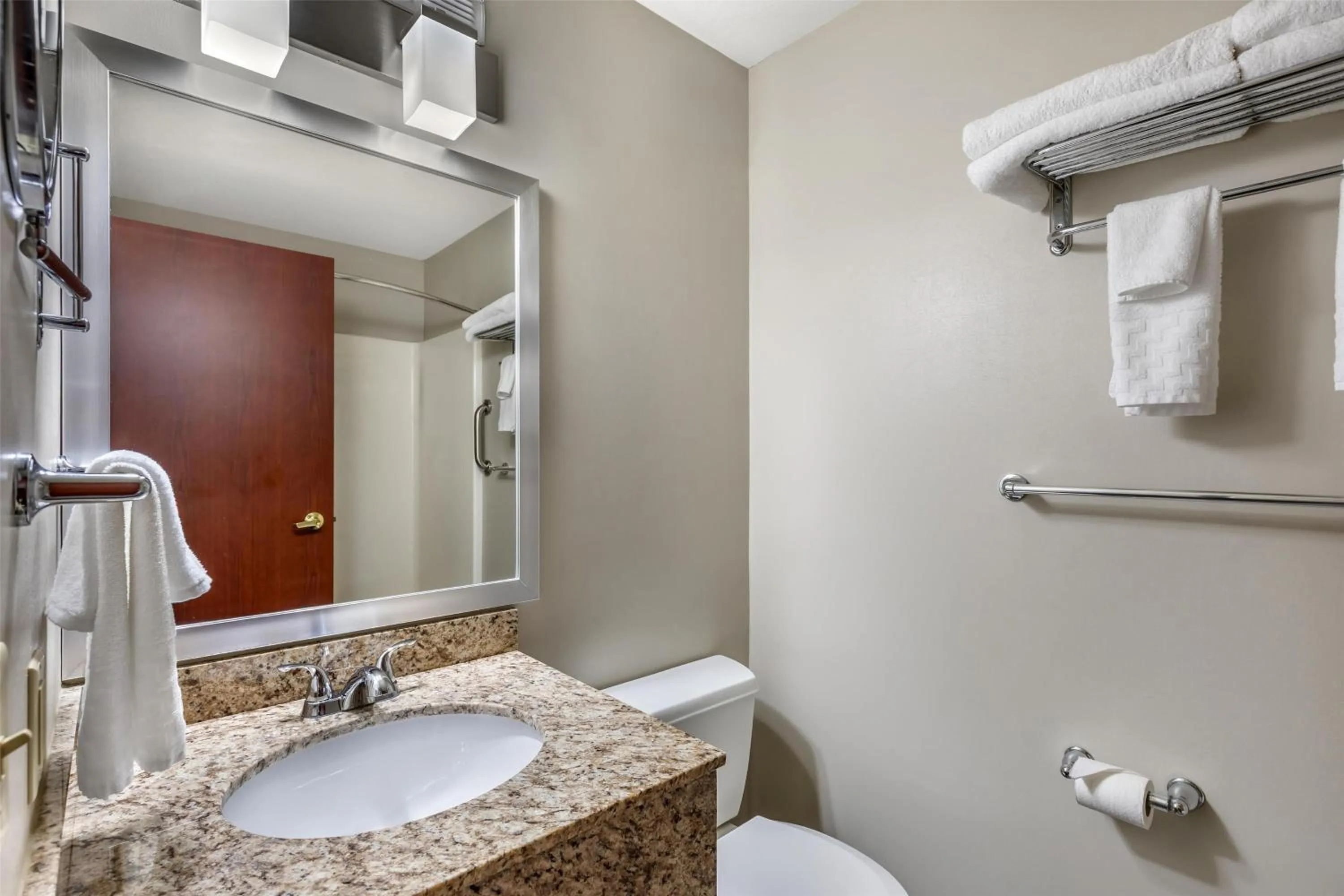 Bathroom in Best Western Plus Great Northern Inn