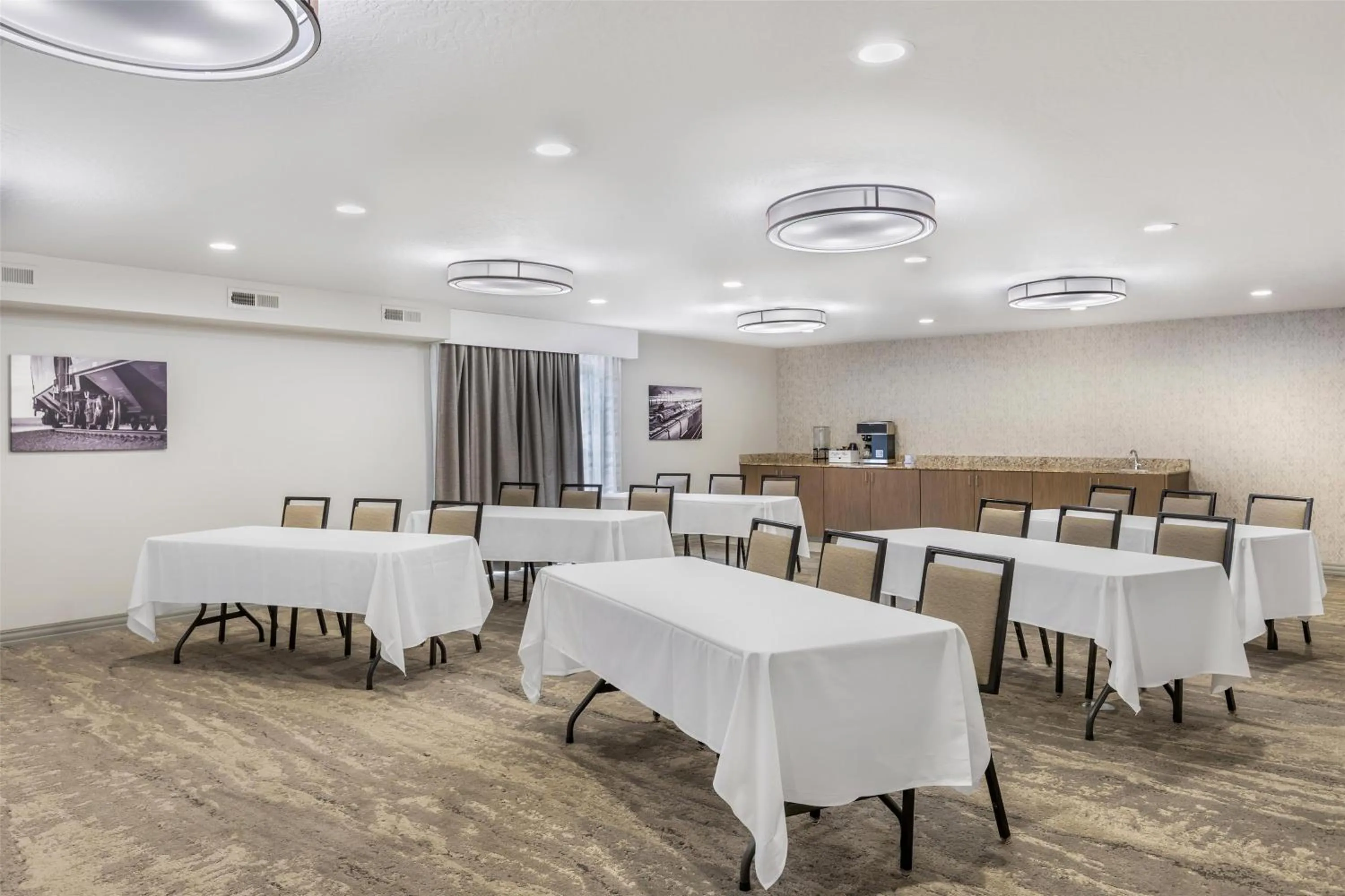 Meeting/conference room in Best Western Plus Great Northern Inn