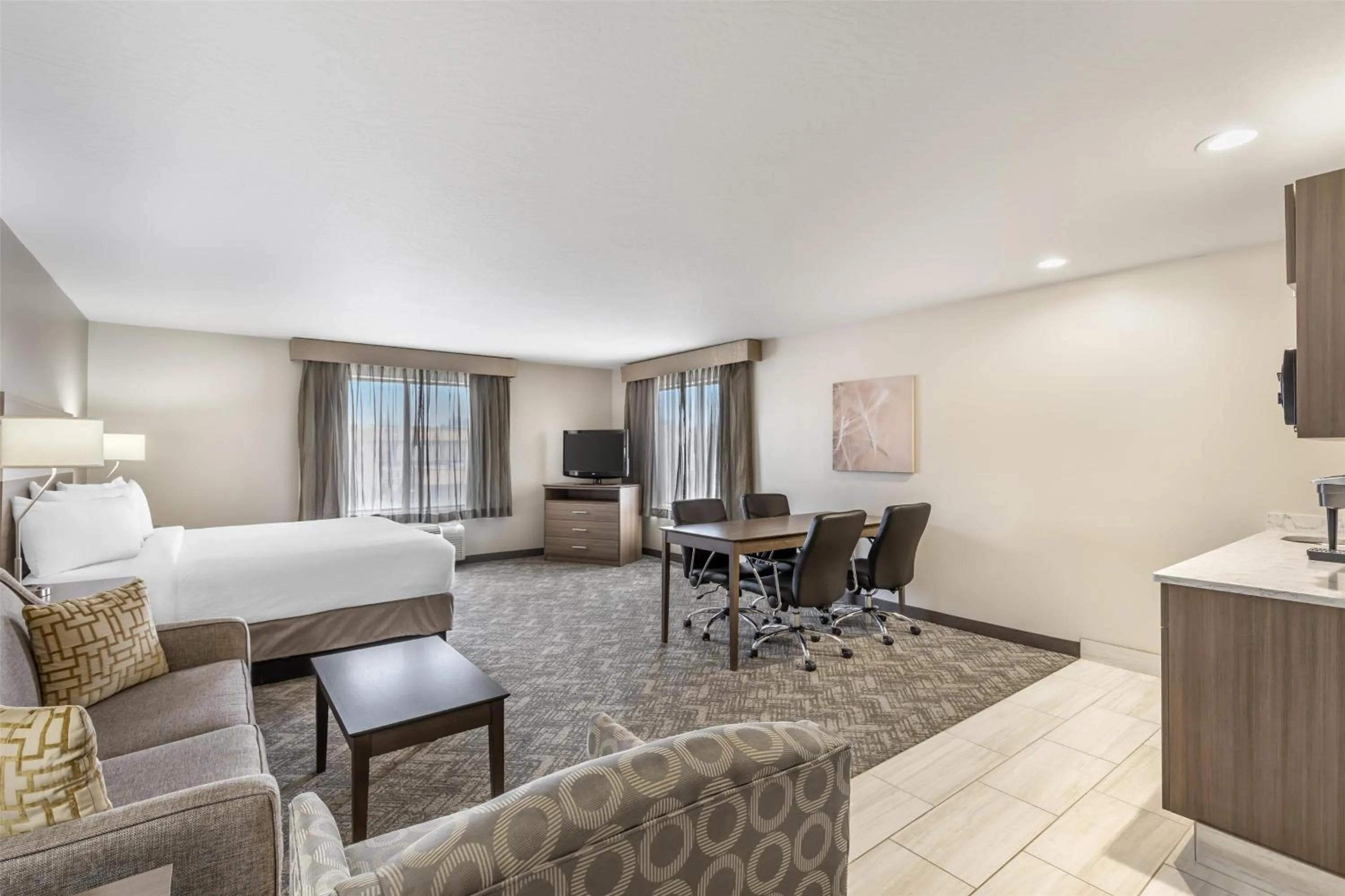 Bedroom, Bed in Best Western Plus Great Northern Inn