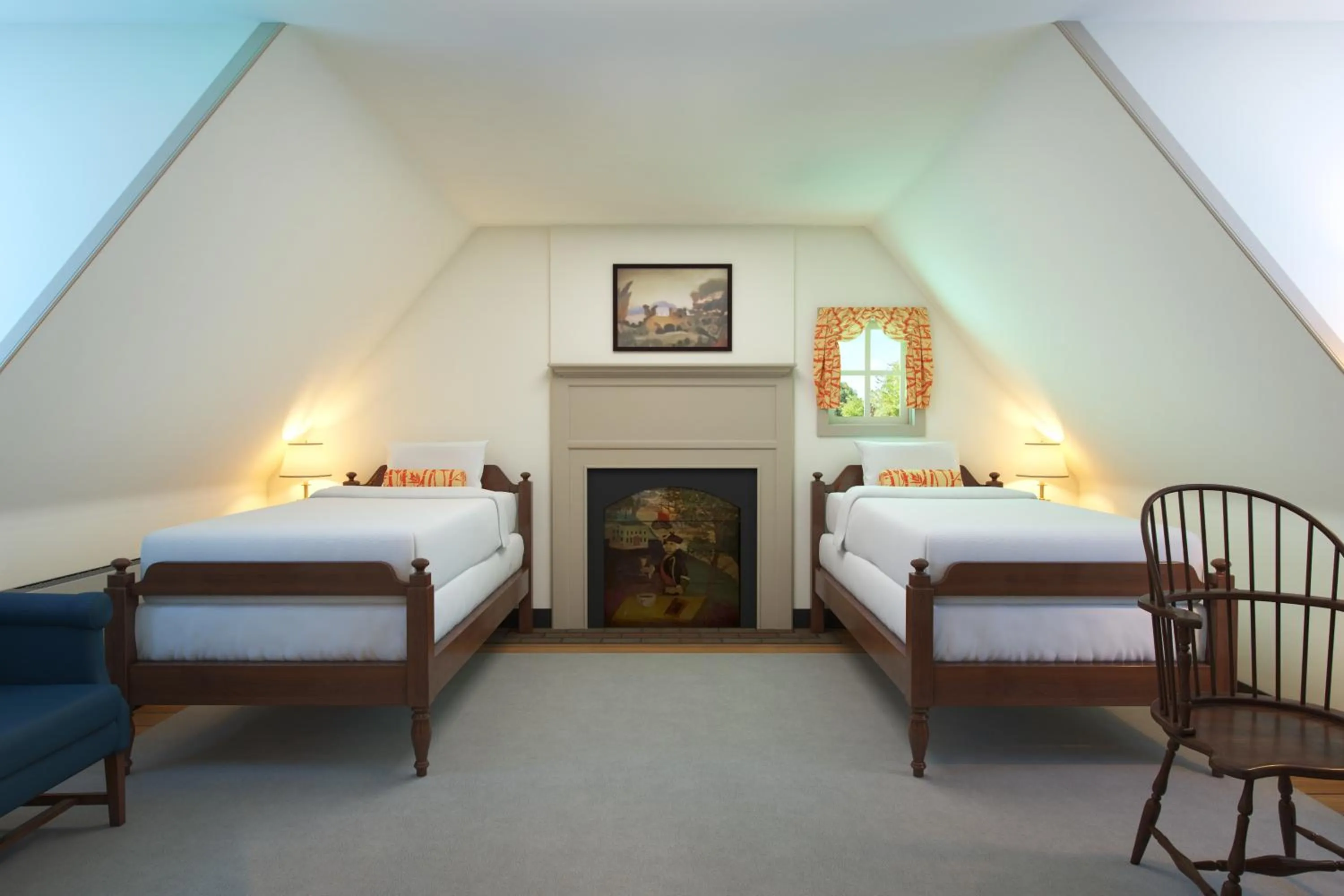 Bedroom, Bed in Colonial Houses, an official Colonial Williamsburg Hotel