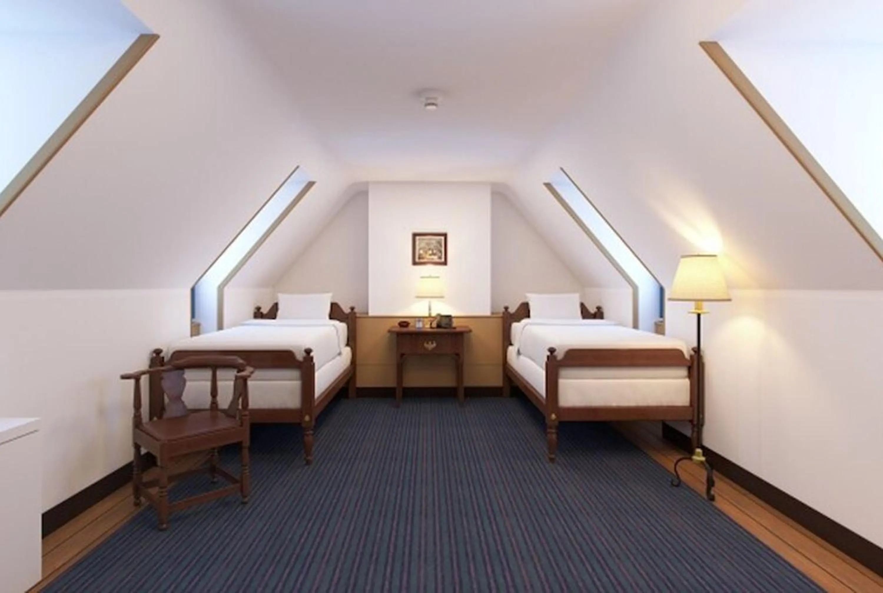 Bed in Colonial Houses, an official Colonial Williamsburg Hotel