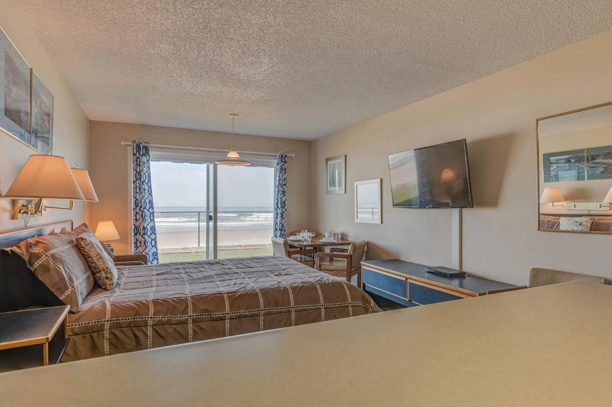 Bed in Sea Gypsy Rentals