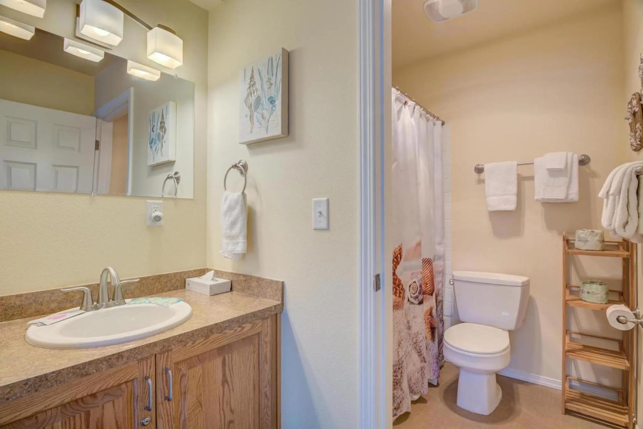 Shower in Sea Gypsy Rentals