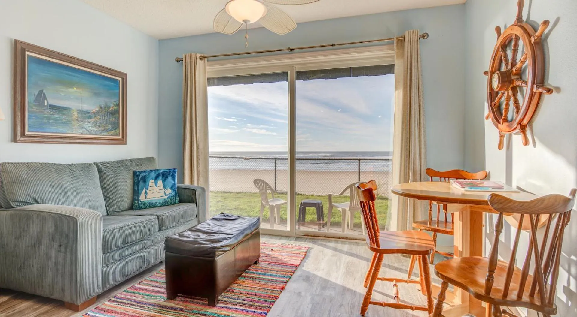 Seating area in Sea Gypsy Rentals