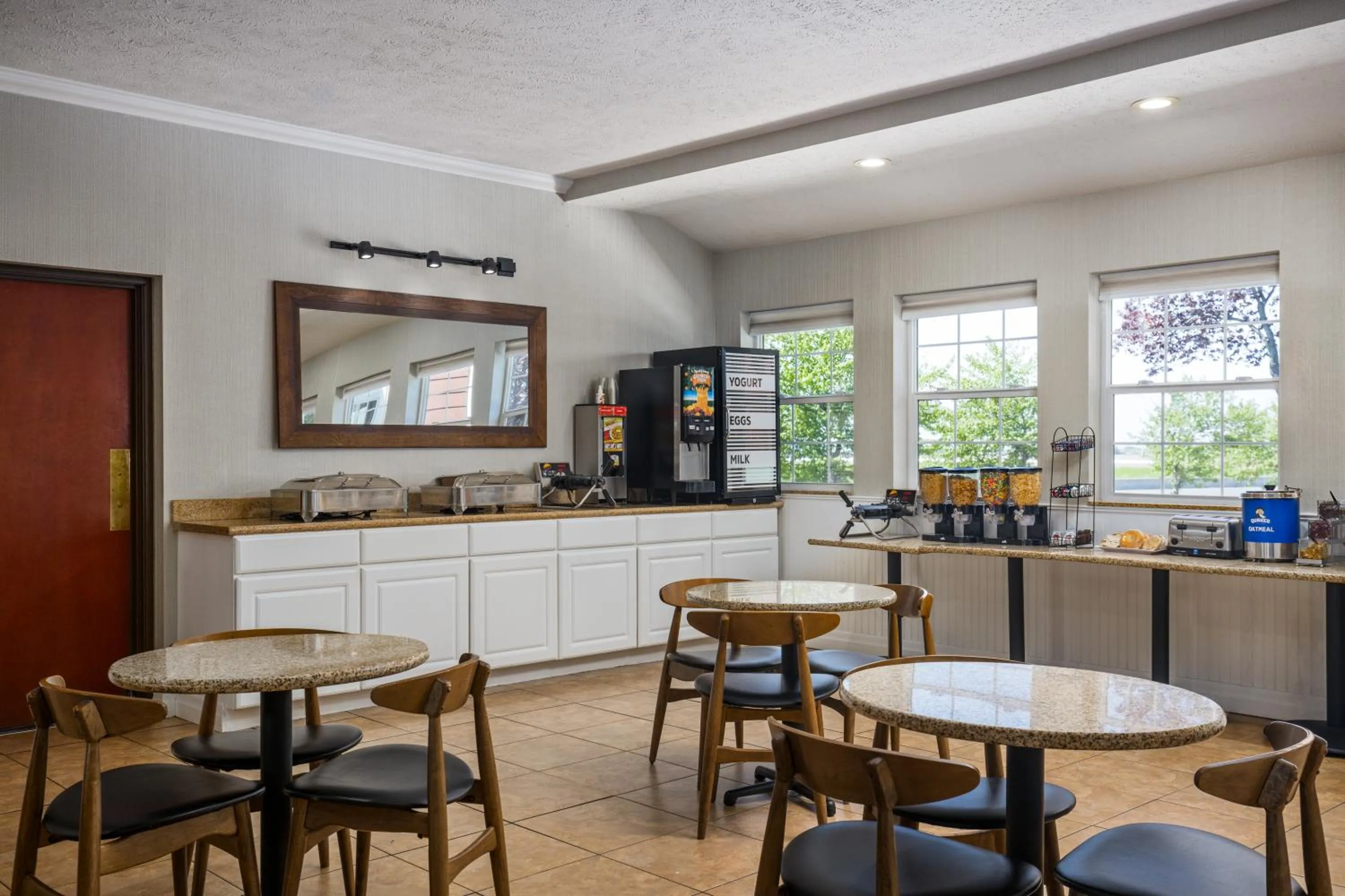 Ramada by Wyndham Moses Lake