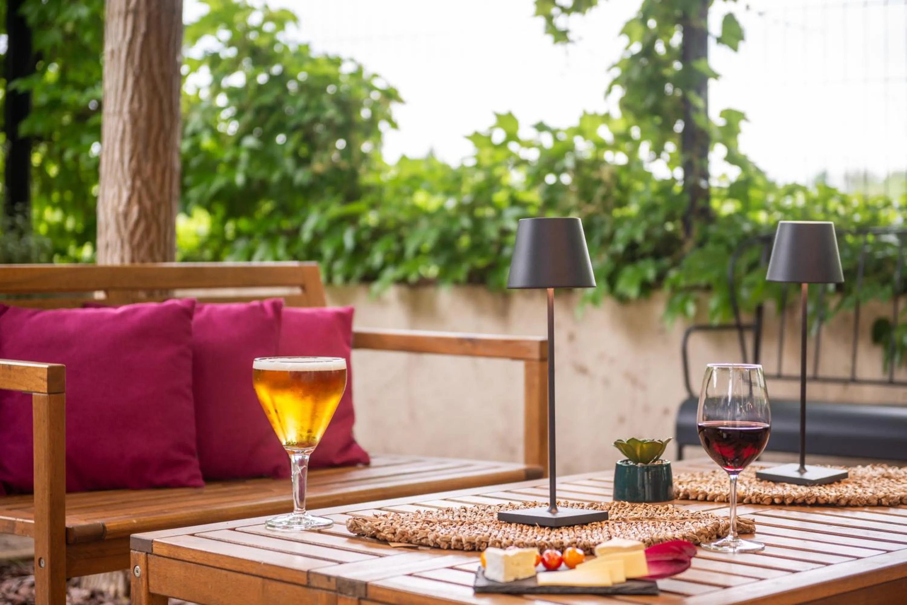 Patio in Kyriad Hotel Lyon Givors