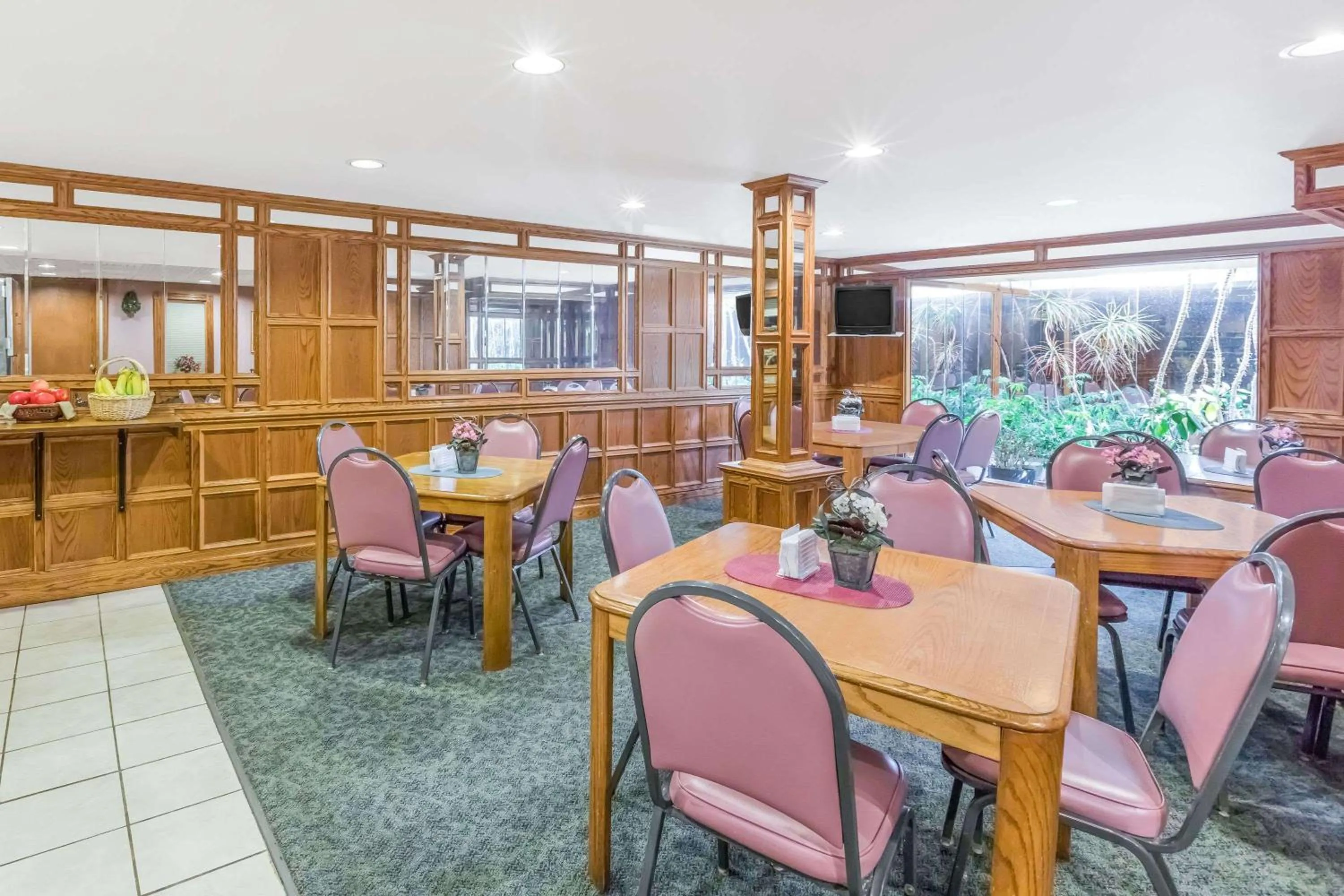 On site in Knights Inn & Suites South Sioux City