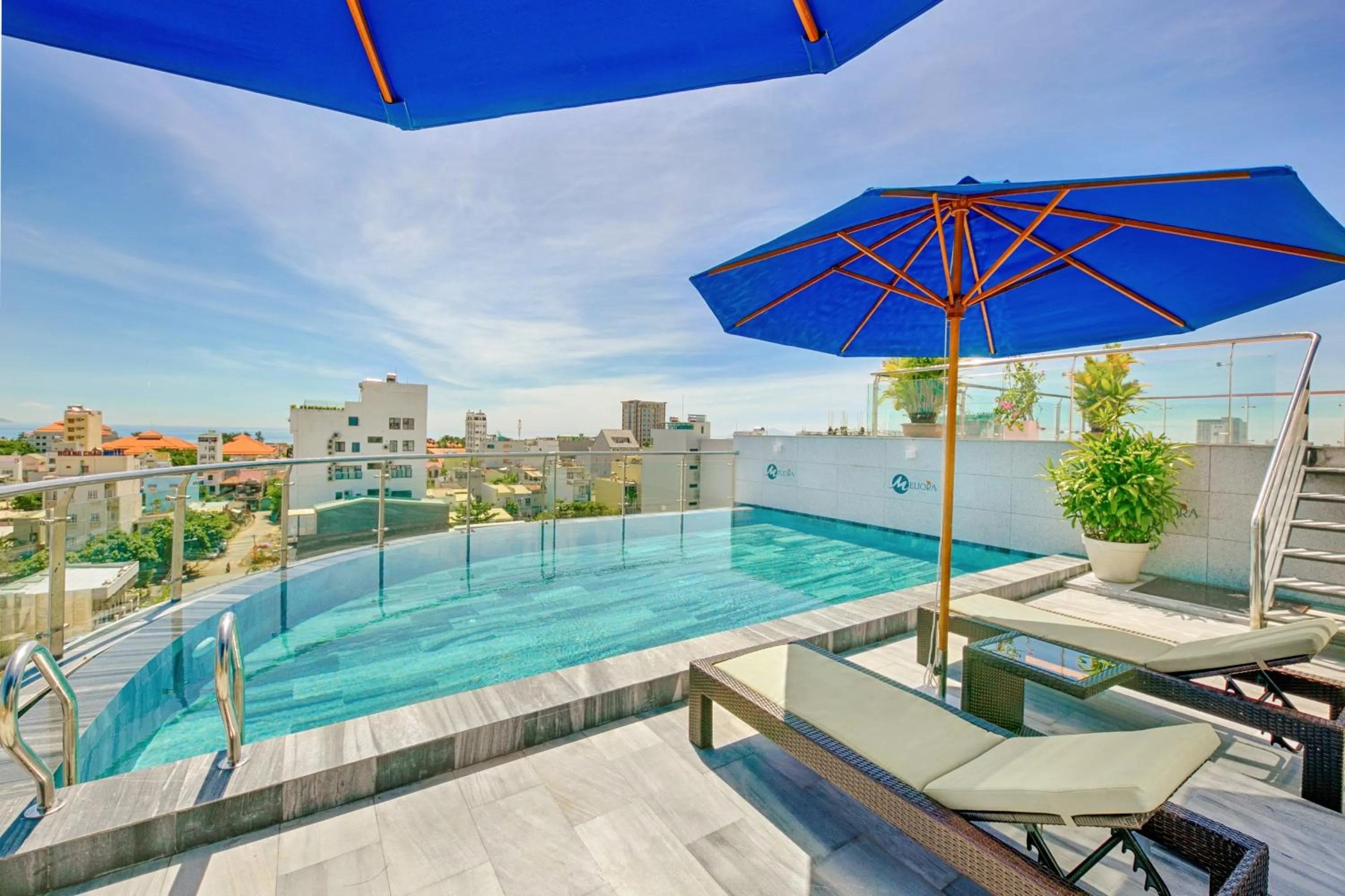 Swimming pool in Meliora Hotel & Apartment