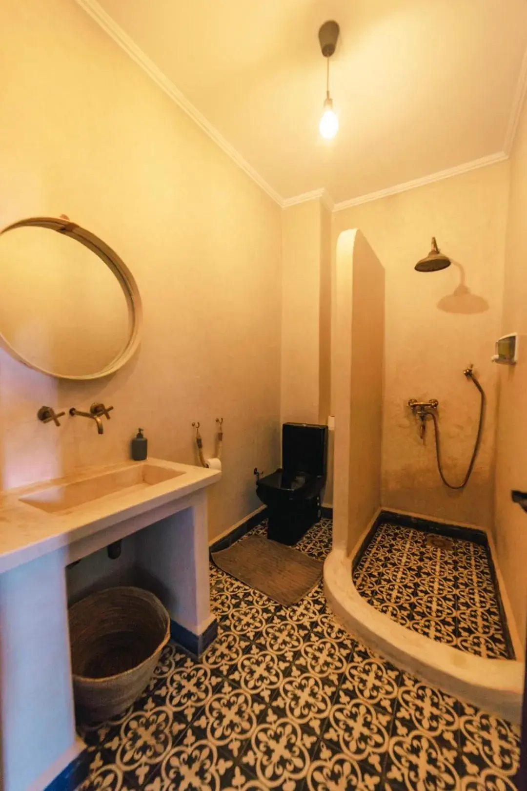 Deluxe Double or Twin Room in The Kozyhome Deluxe Double or Twin Room in The Kozyhome