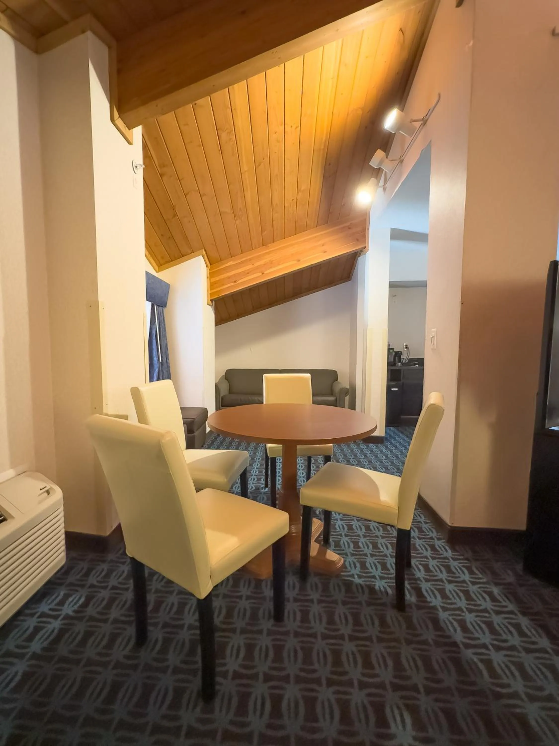 Seating area in Baymont by Wyndham Howell/Brighton