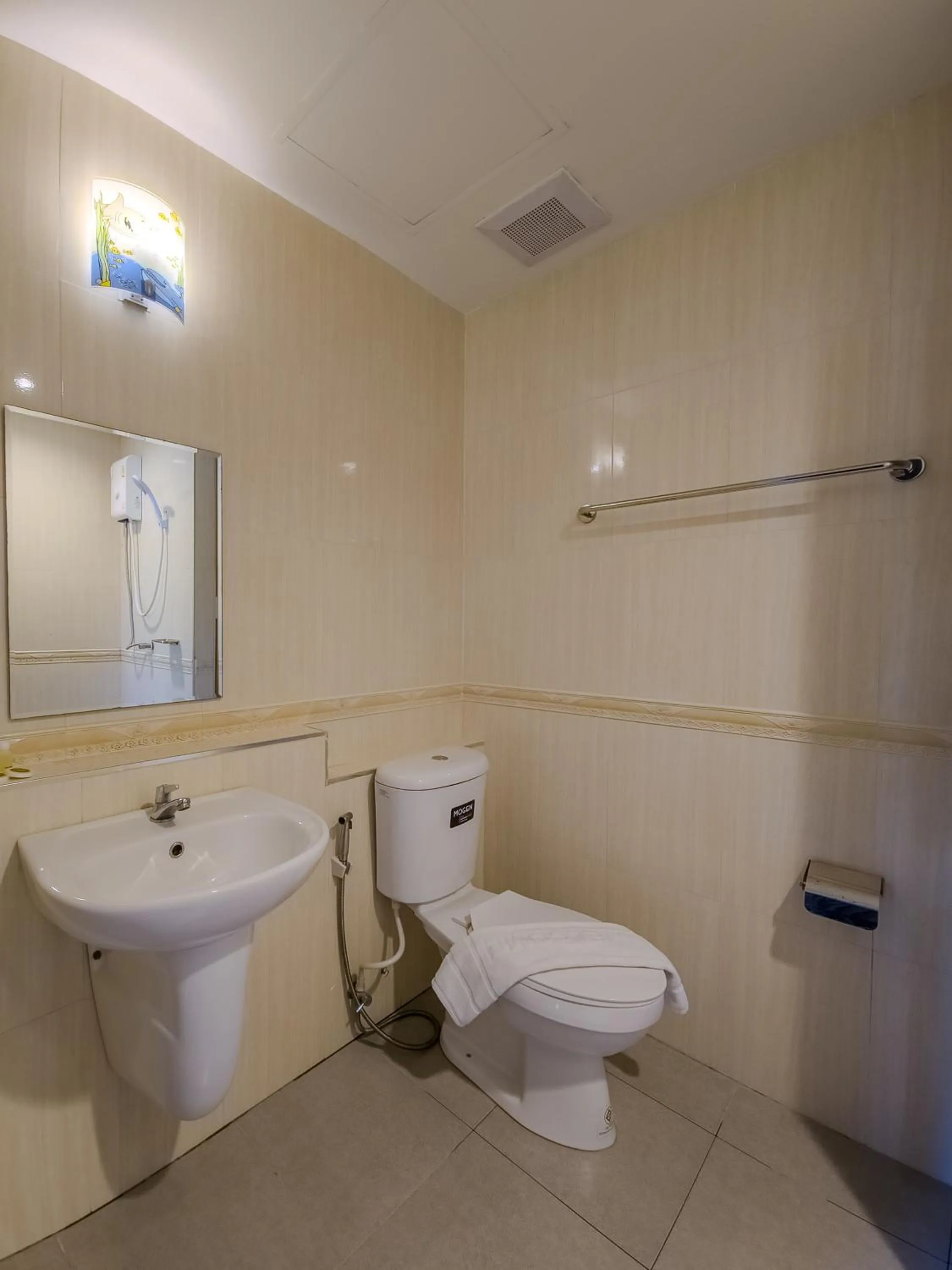 Bathroom in Nirvana@Phala