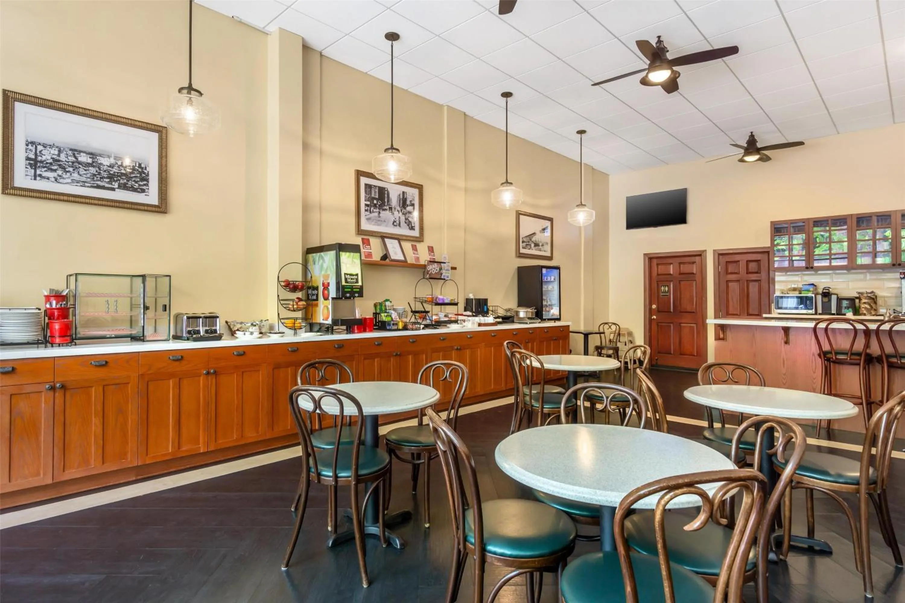 Breakfast in Best Western Plus Pioneer Square Hotel Downtown