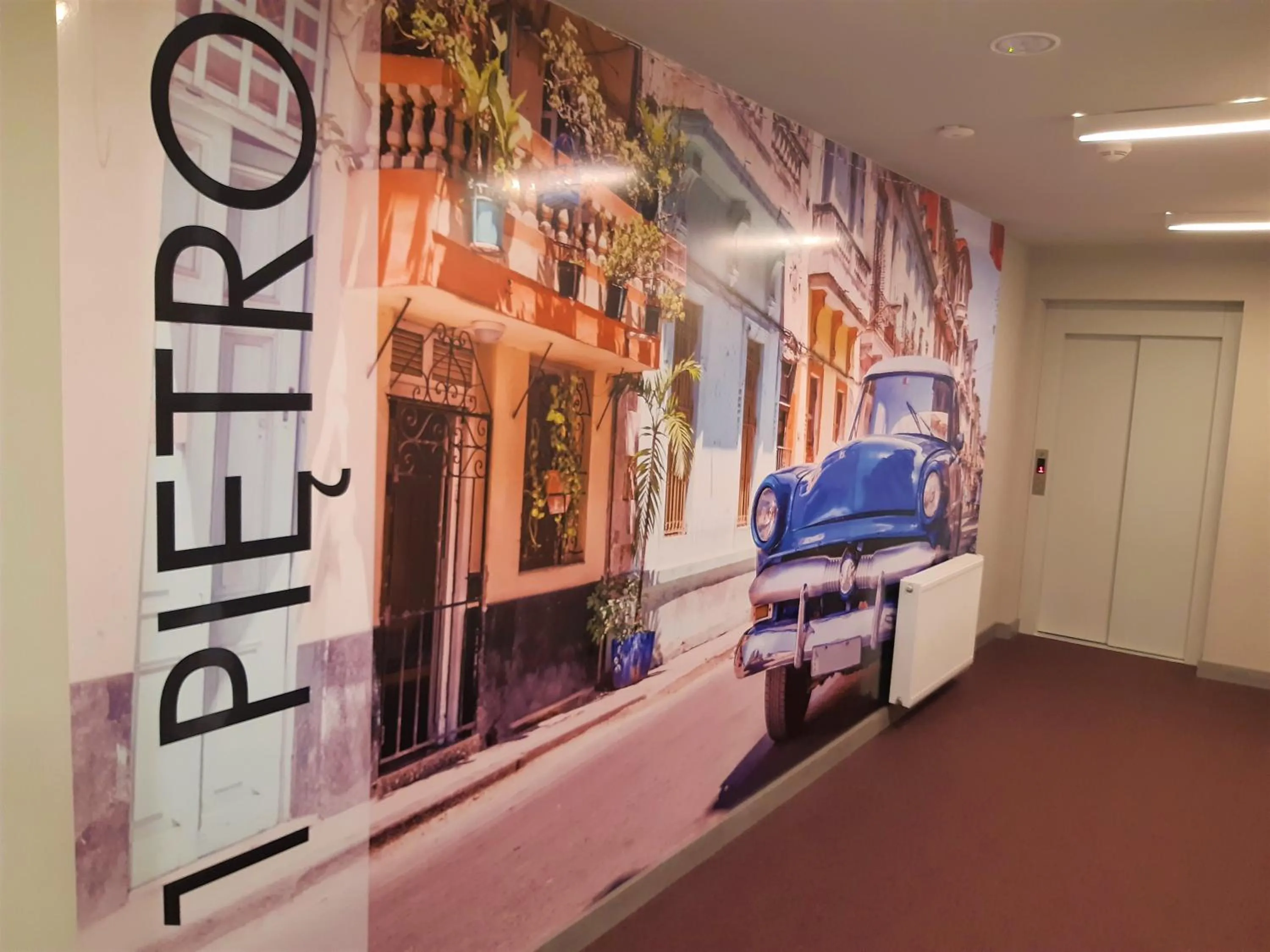 Decorative detail in Hotel Quattro